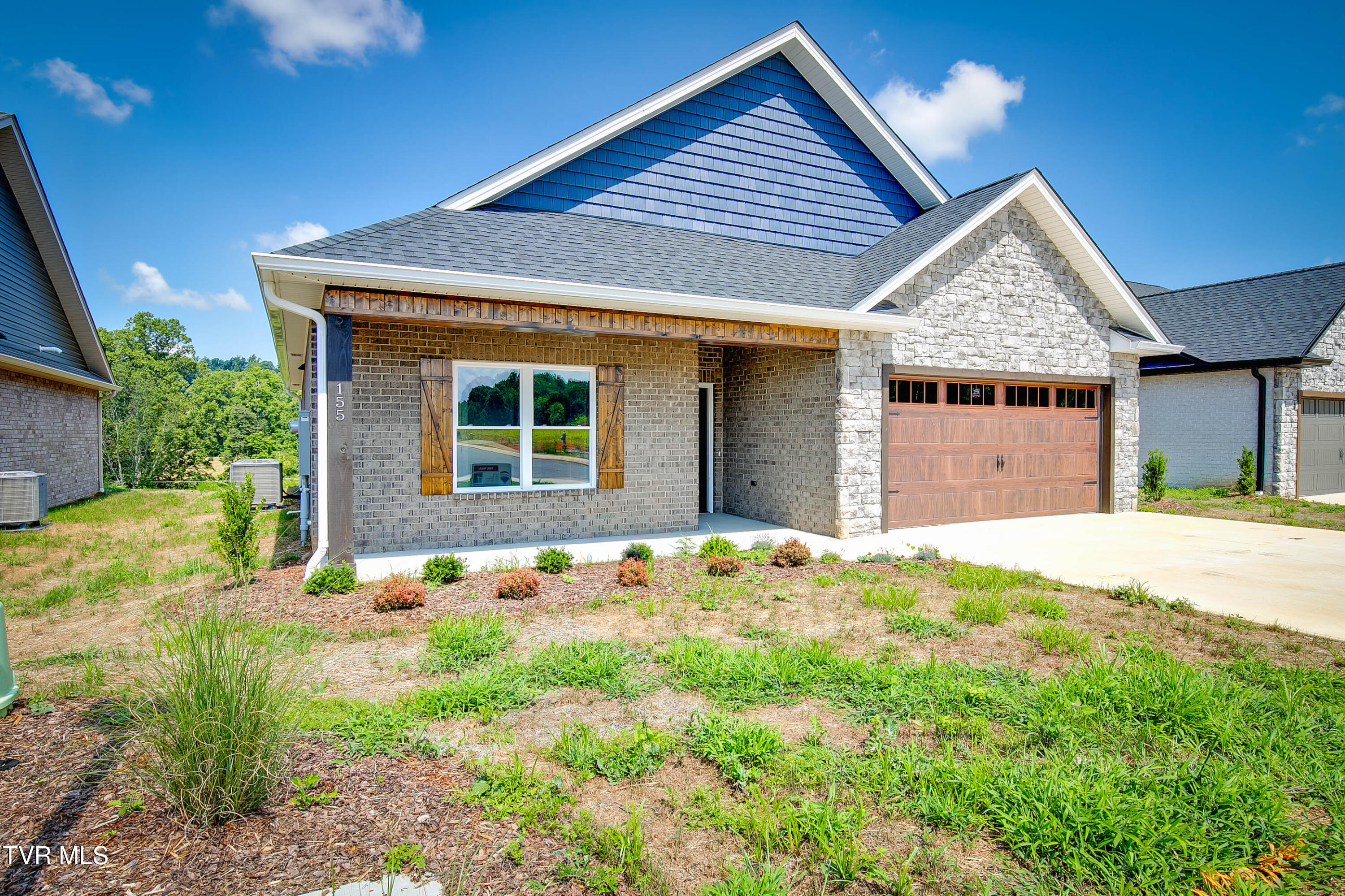 155 Marigold Lane Property Photo 3