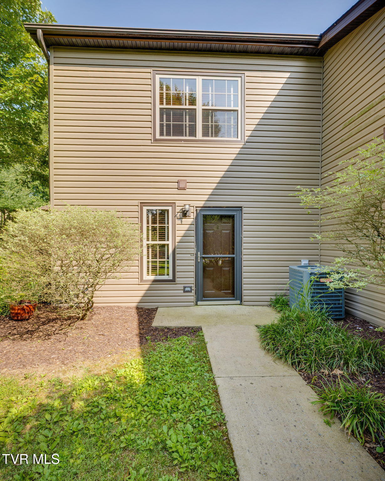 506 Pilgrim Court Property Photo 1