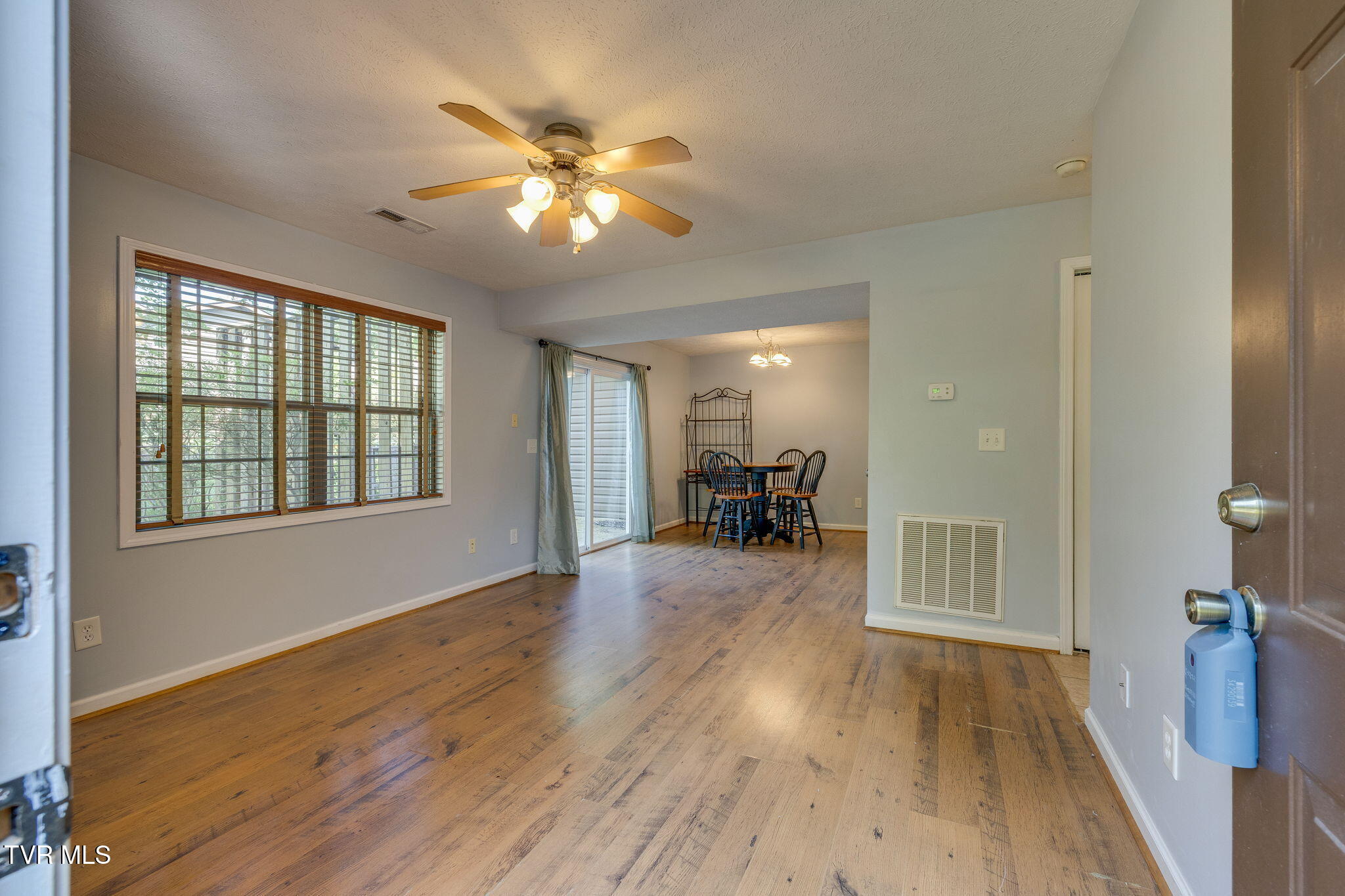 506 Pilgrim Court Property Photo 3