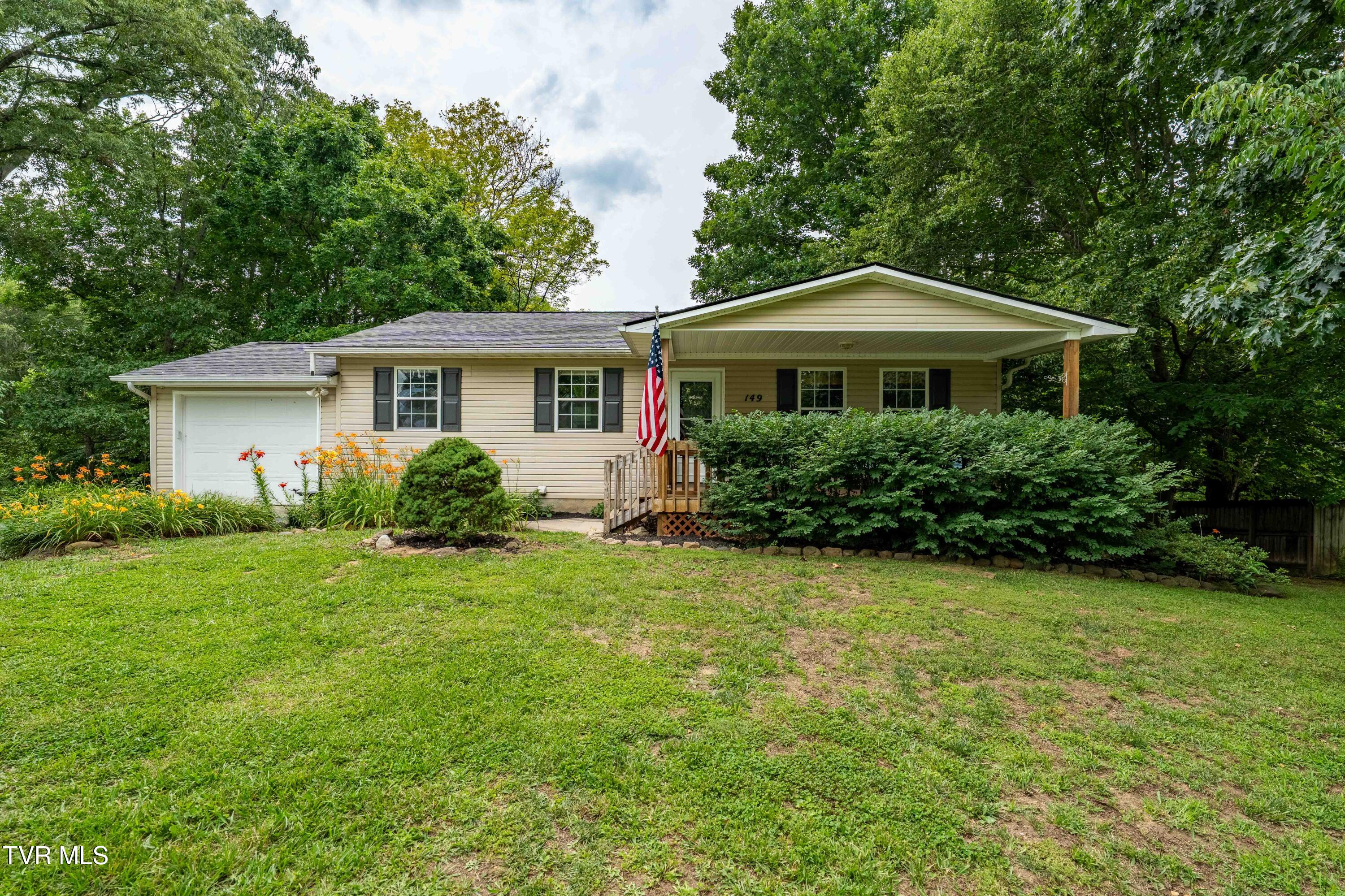 149 Cochran Road Property Photo 1