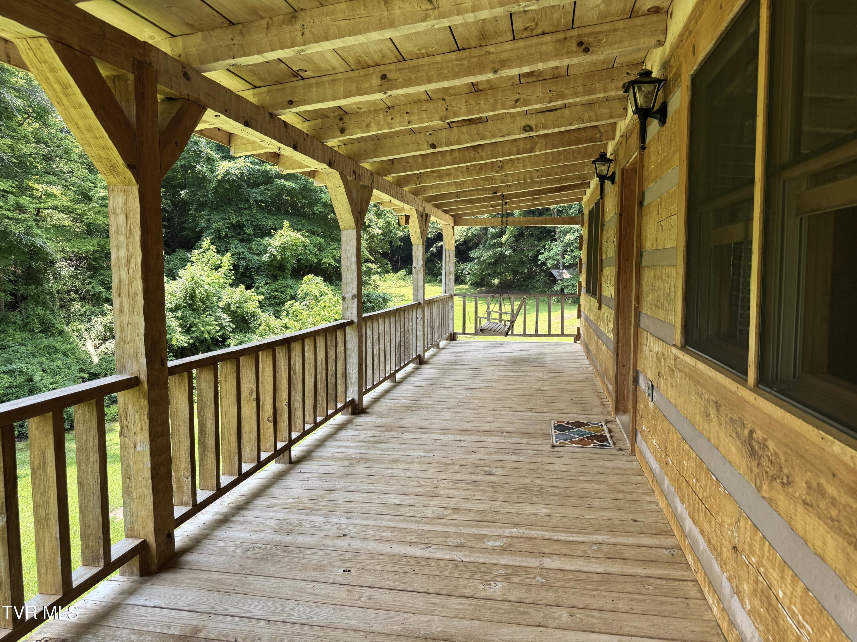 453 Trentham Hollow Road Property Photo 5