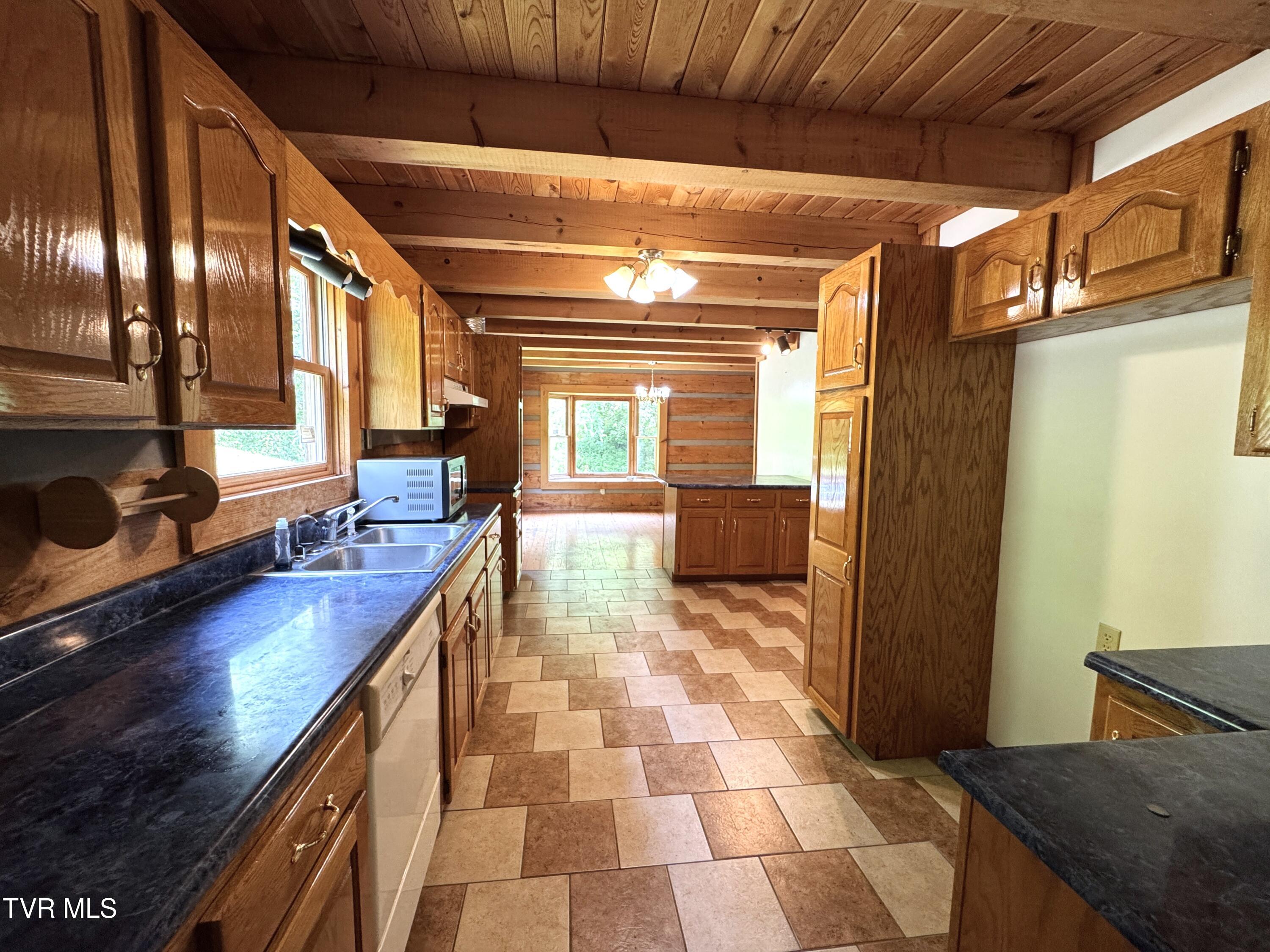 453 Trentham Hollow Road Property Photo 14