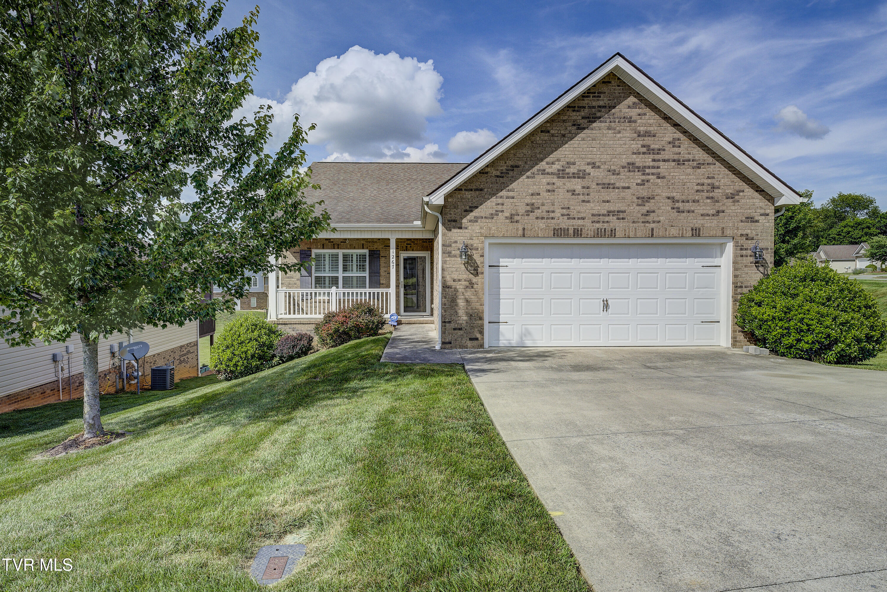 1267 Willow Springs Drive Property Photo