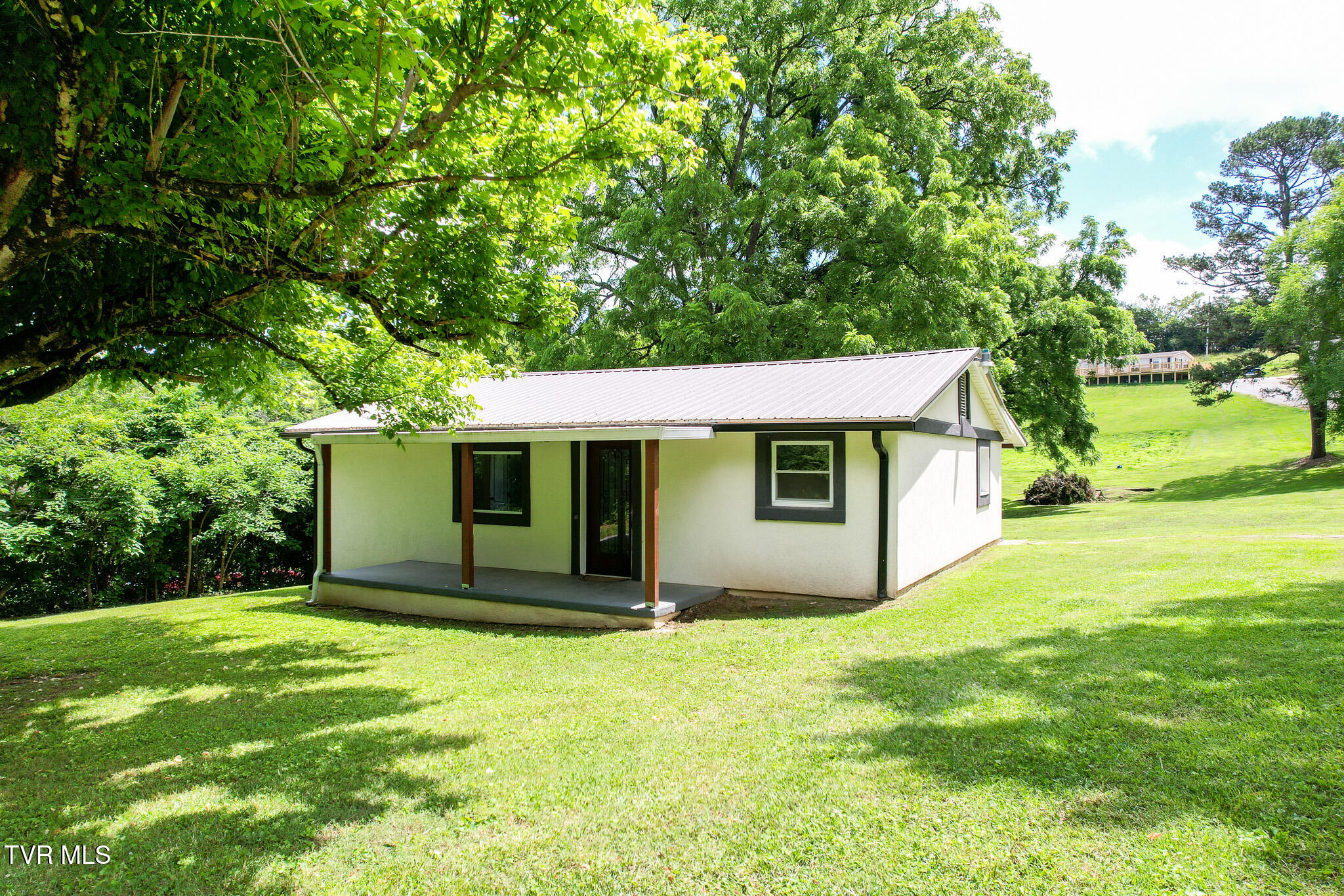 265 Hightop Road Property Photo 1