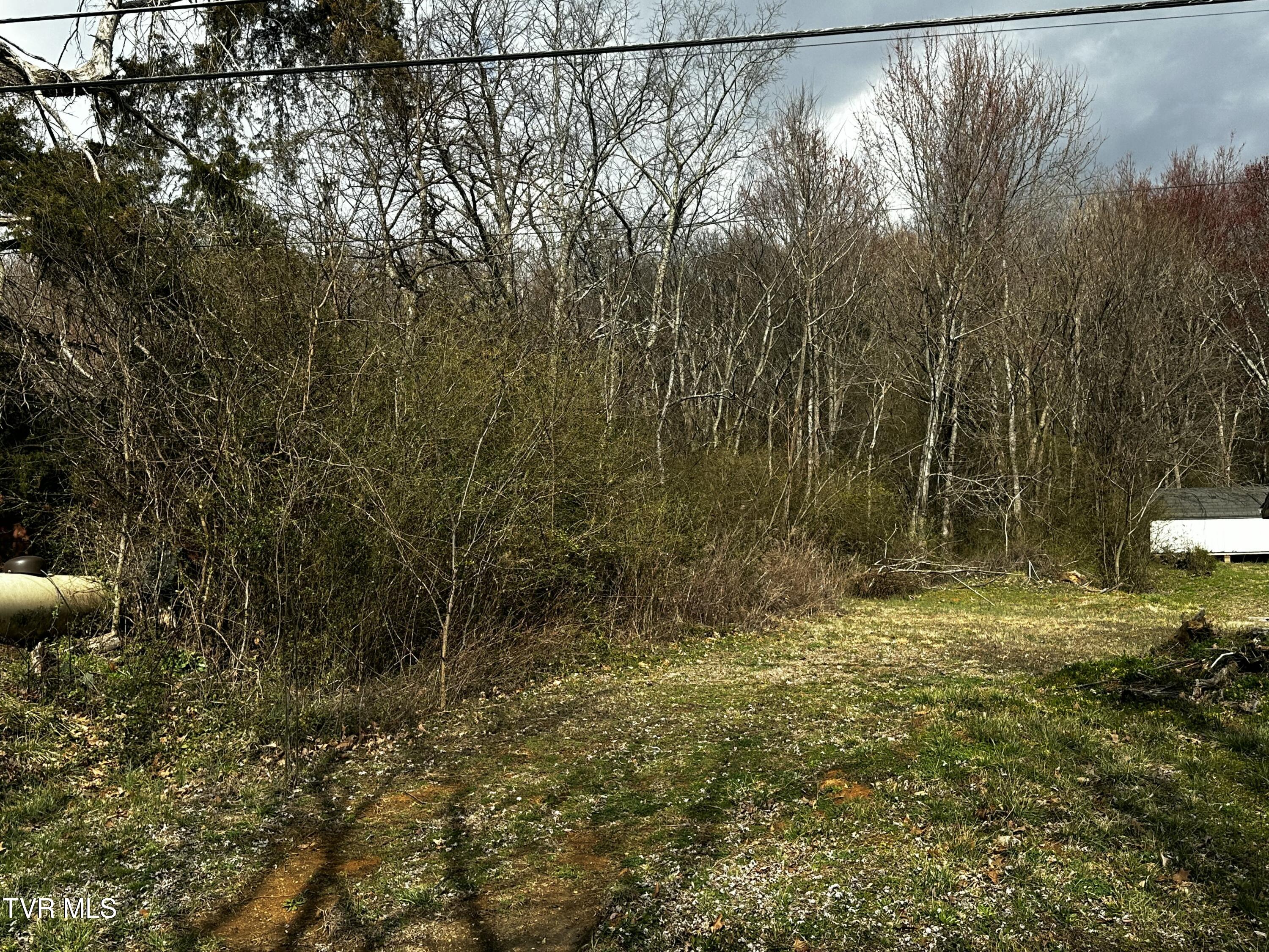 1042 West Vann Road Property Photo 1