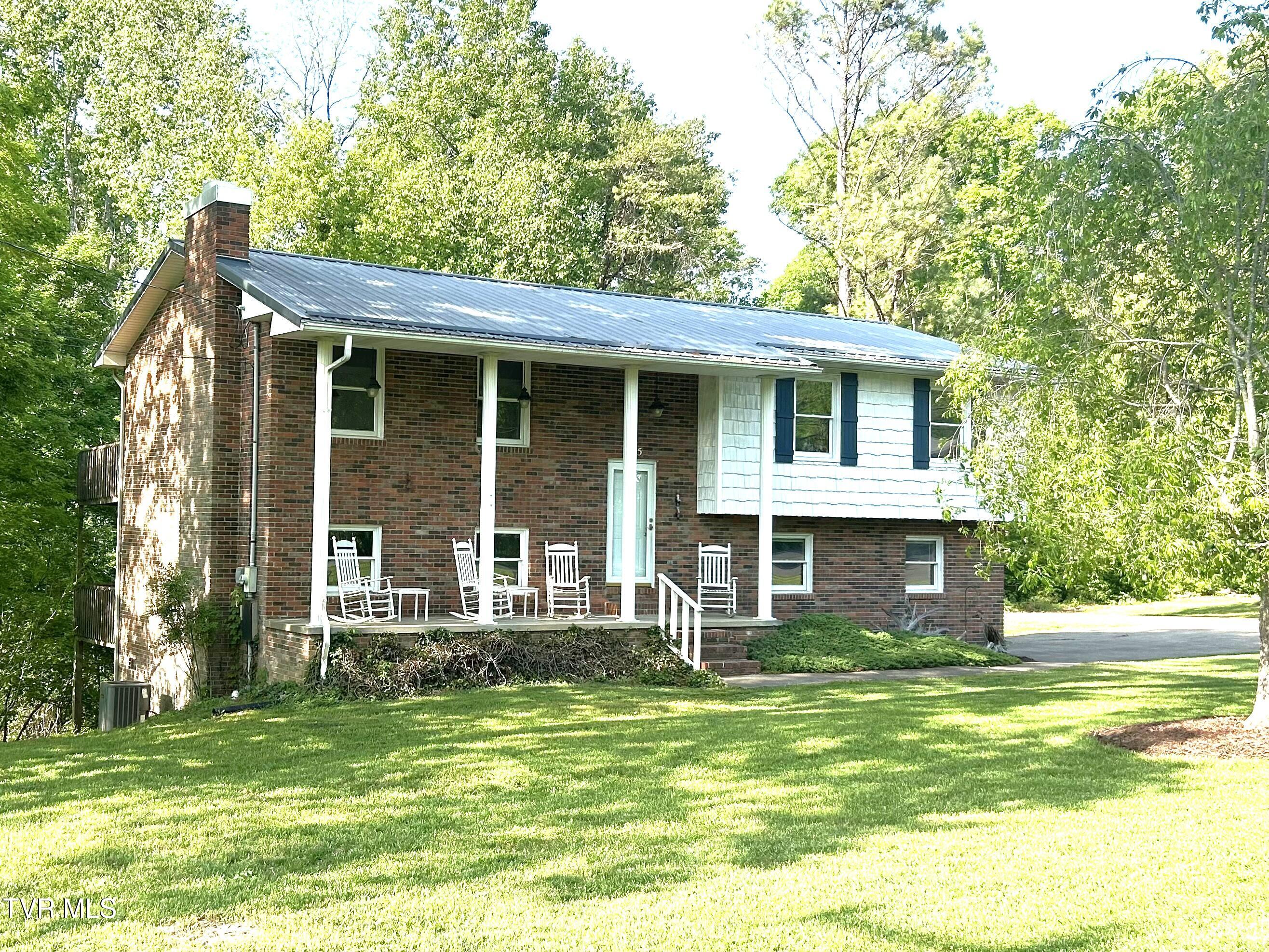 205 Pond Springs Road
