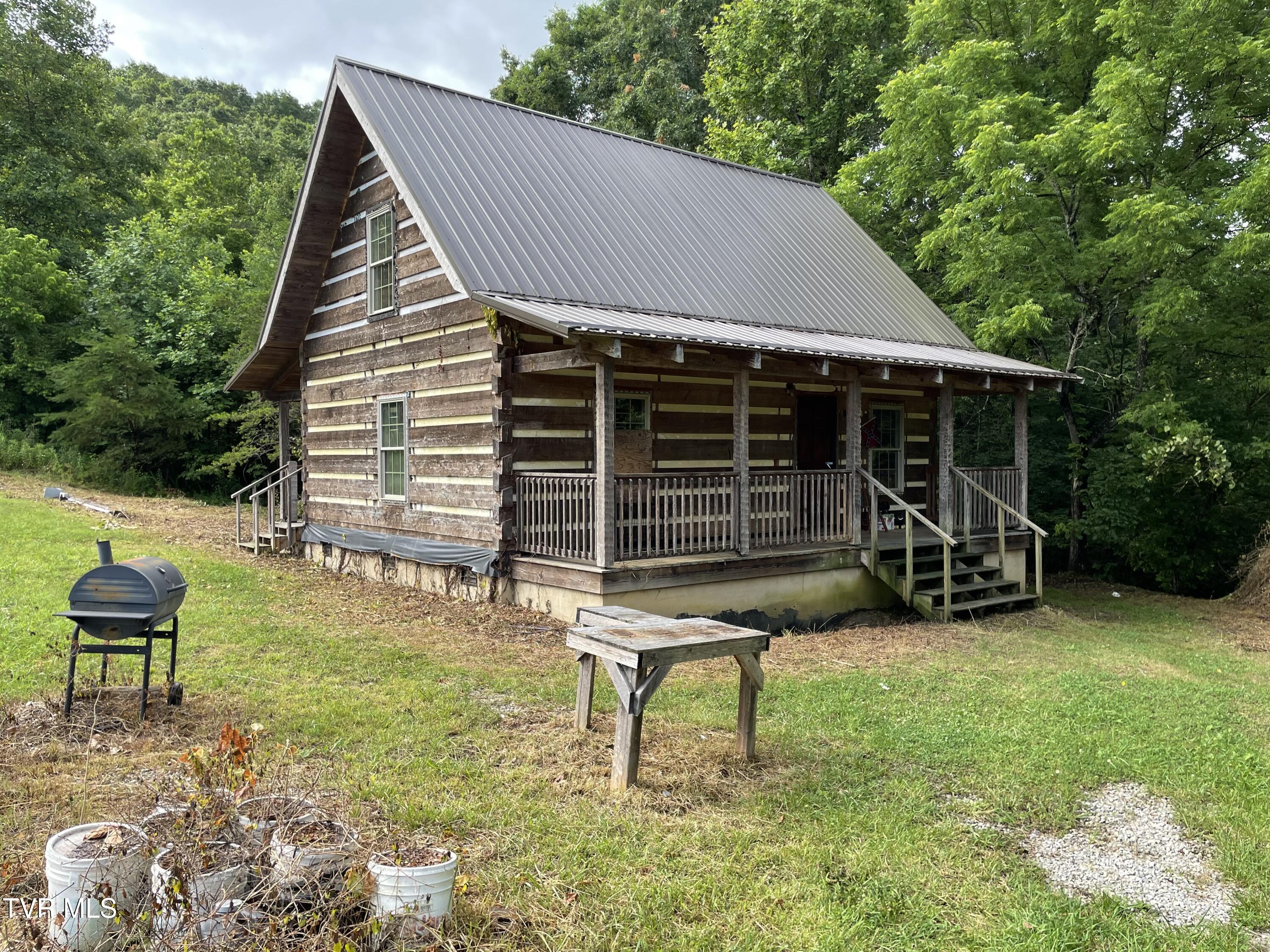 414 Mcmillian Road Property Photo 1