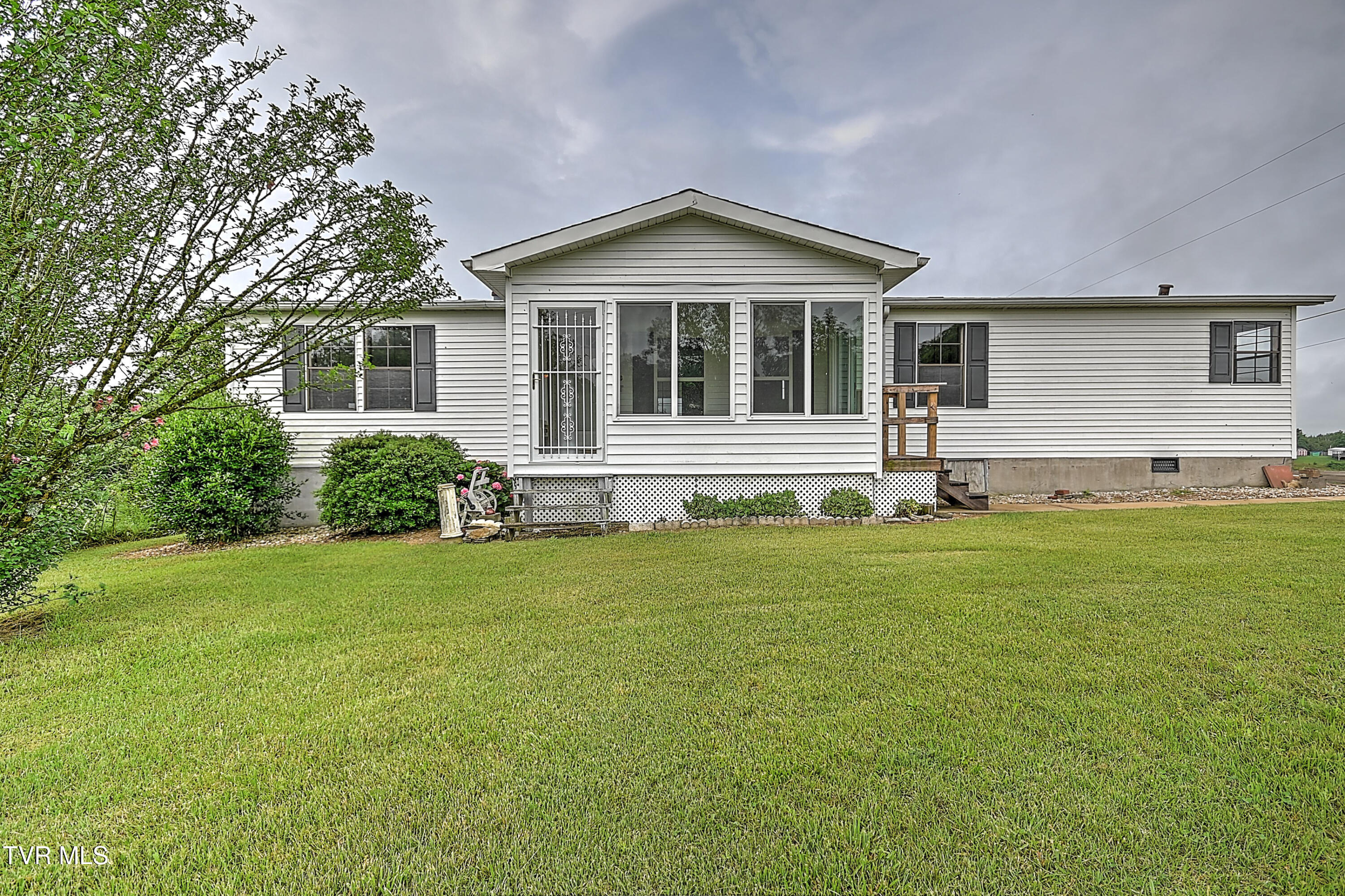 728 Weems Chapel Road Property Photo 1