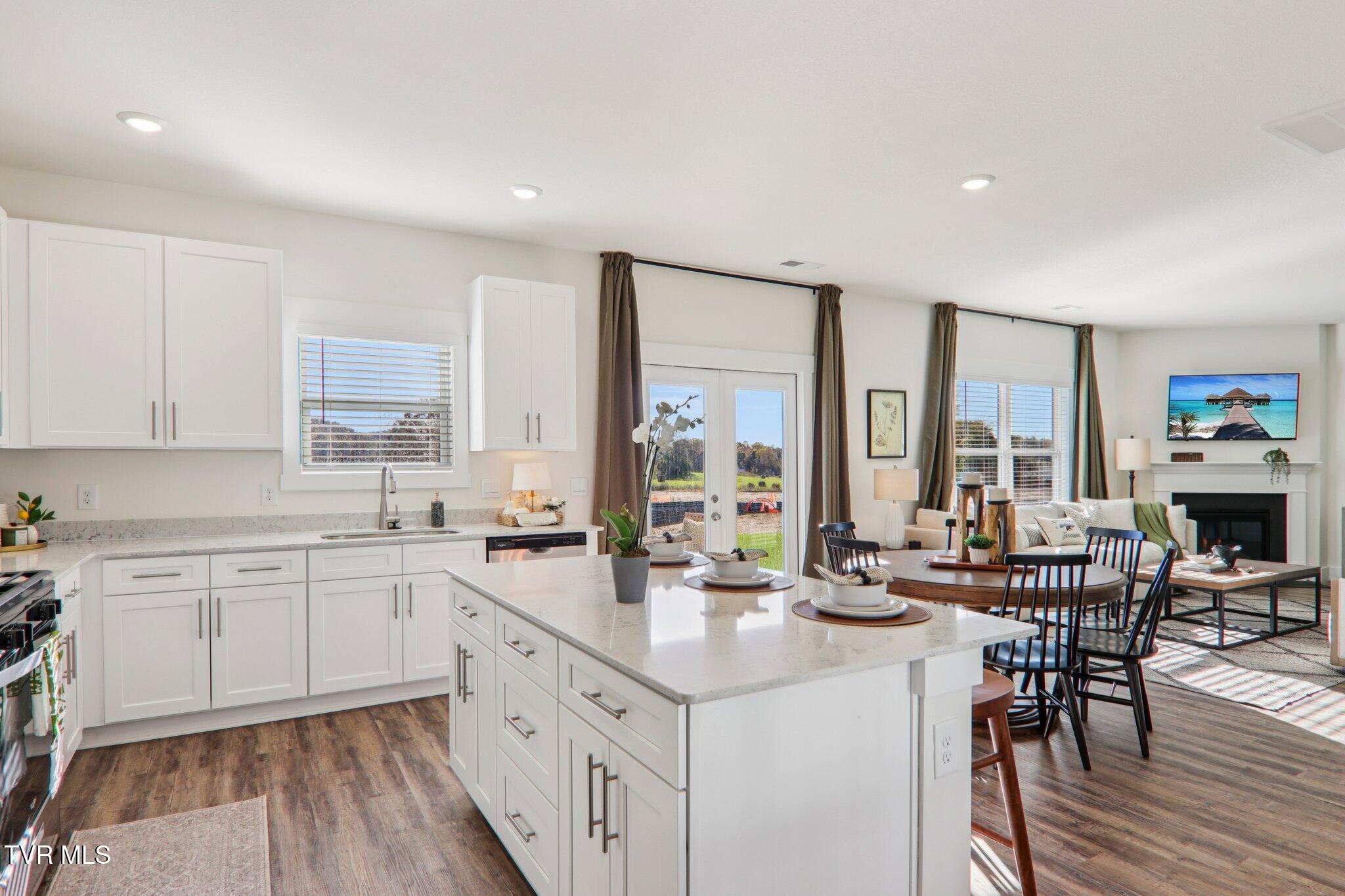 336 Cookie Loop Property Photo 5