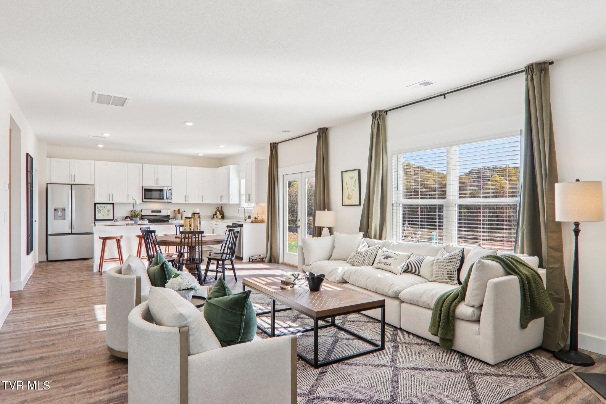 336 Cookie Loop Property Photo 14