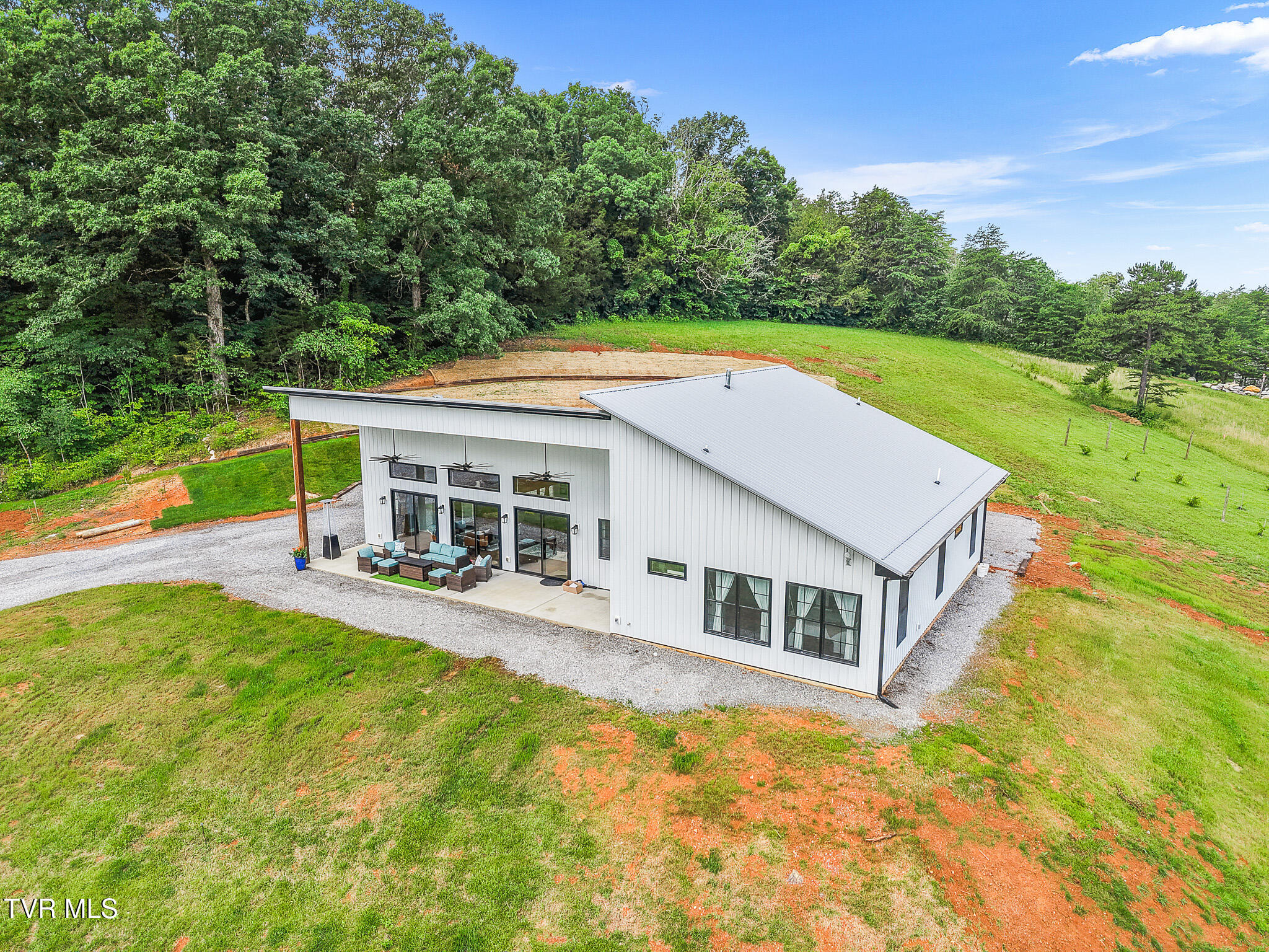 8512 Asheville Highway Property Photo