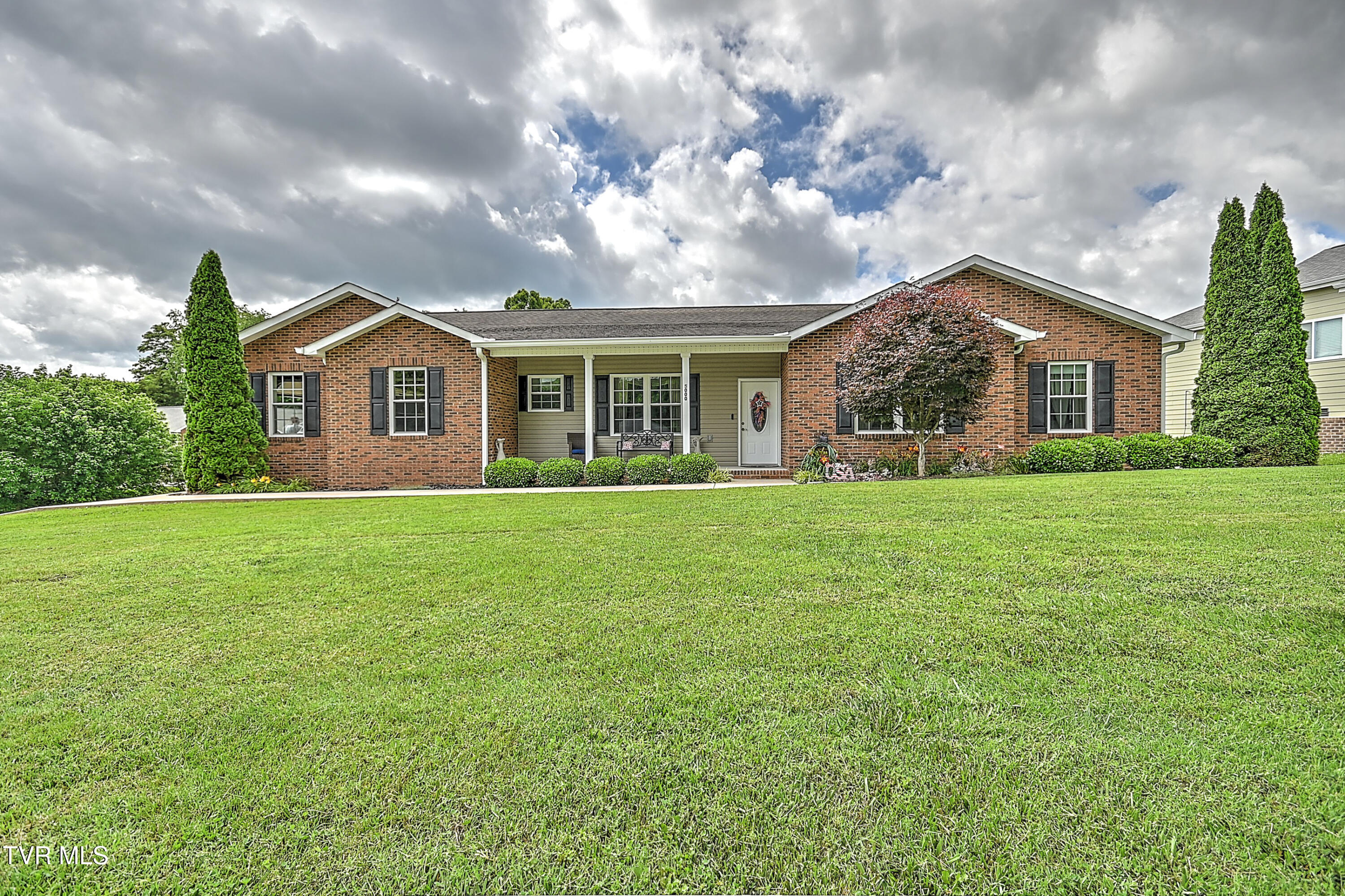 5000 Aberlea Place Property Photo 2