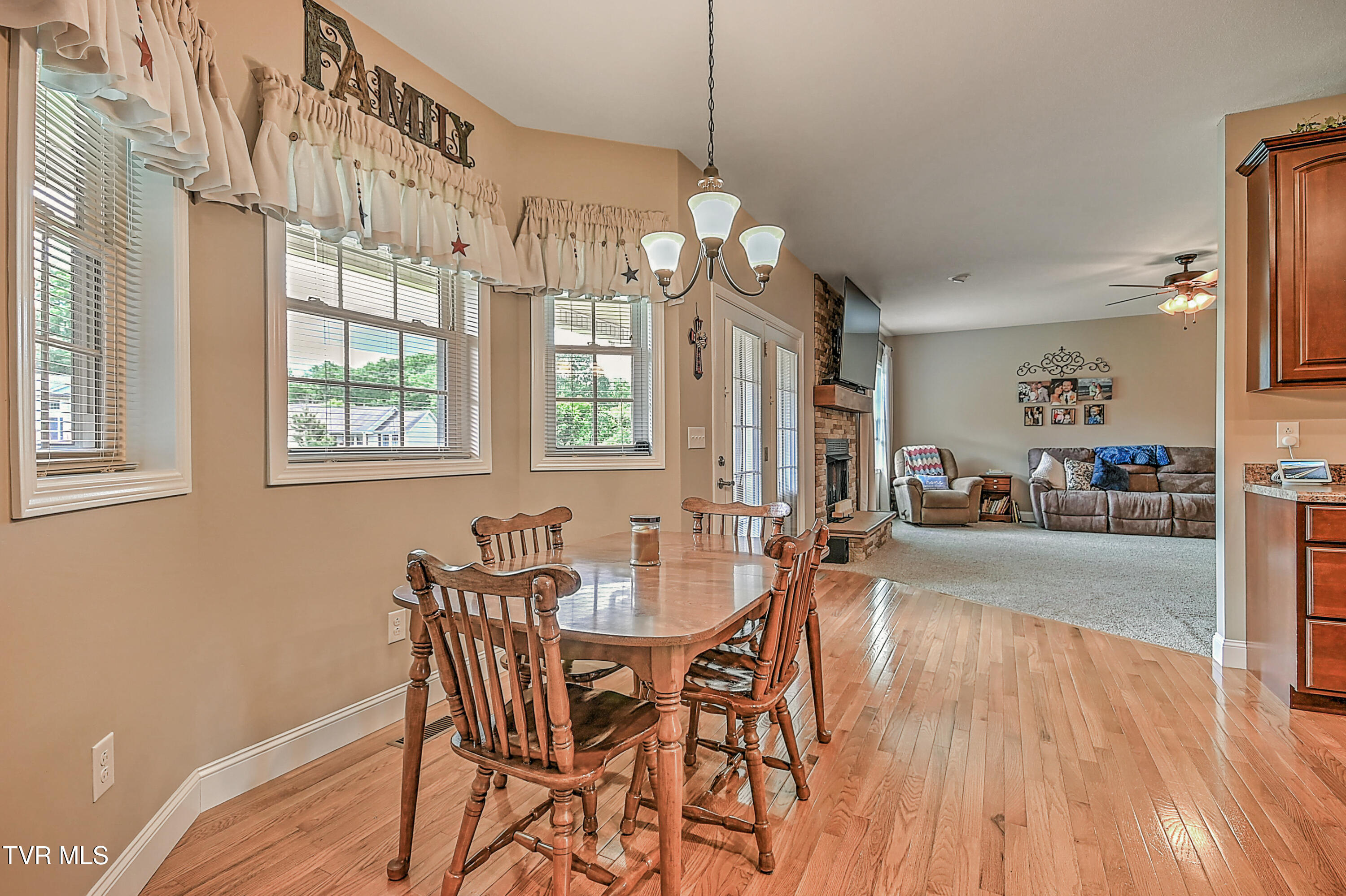 5000 Aberlea Place Property Photo 24