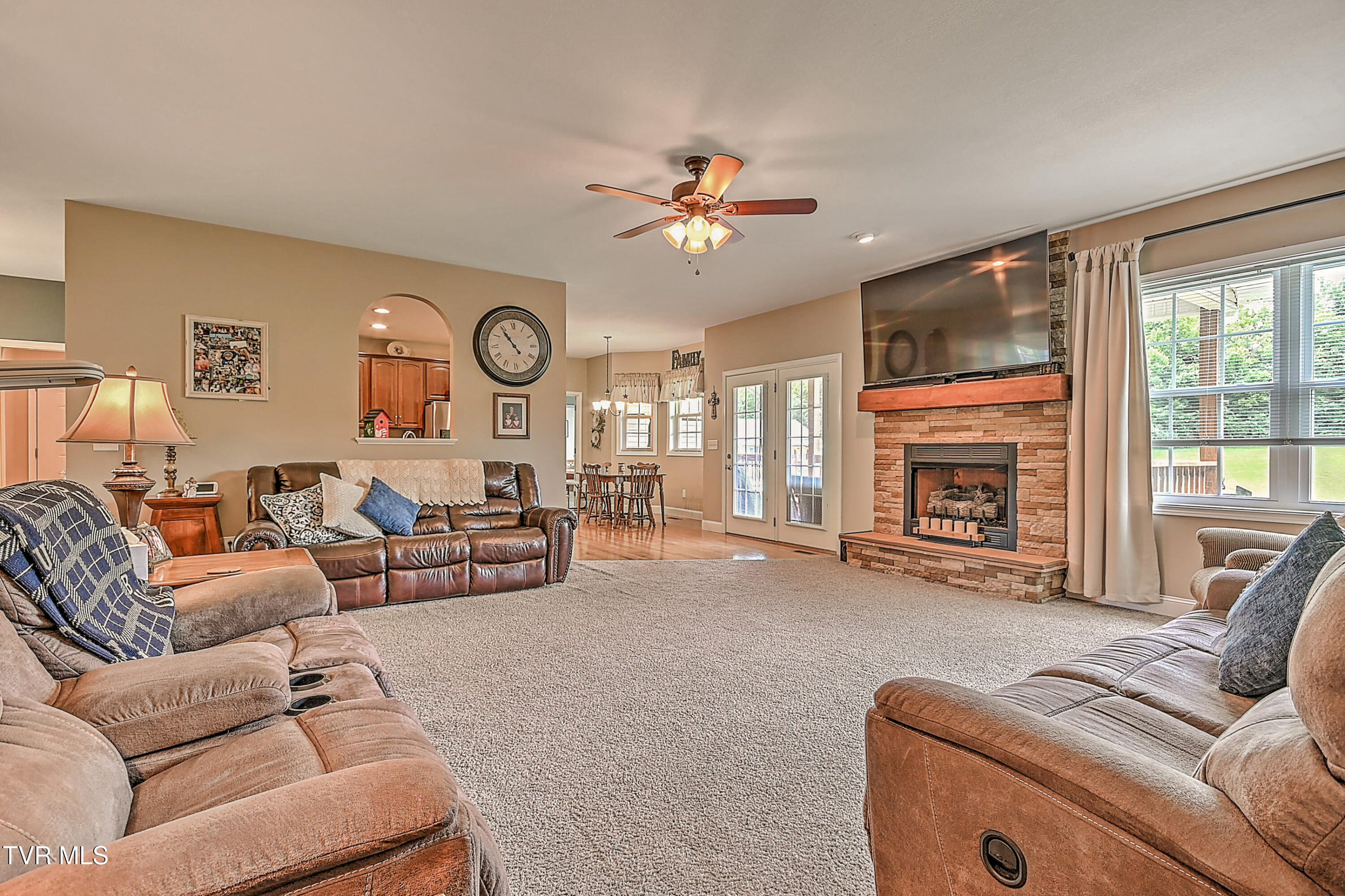 5000 Aberlea Place Property Photo 28