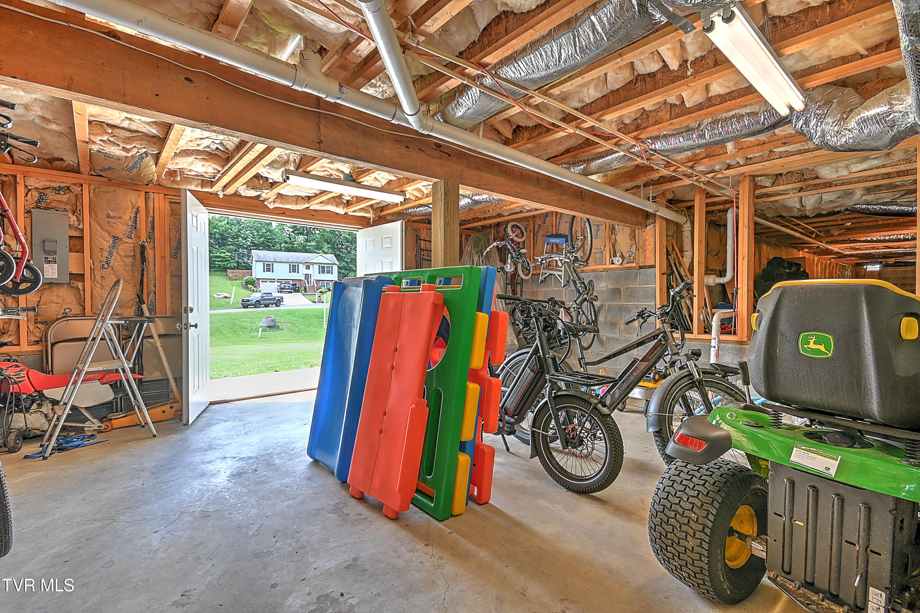 5000 Aberlea Place Property Photo 53