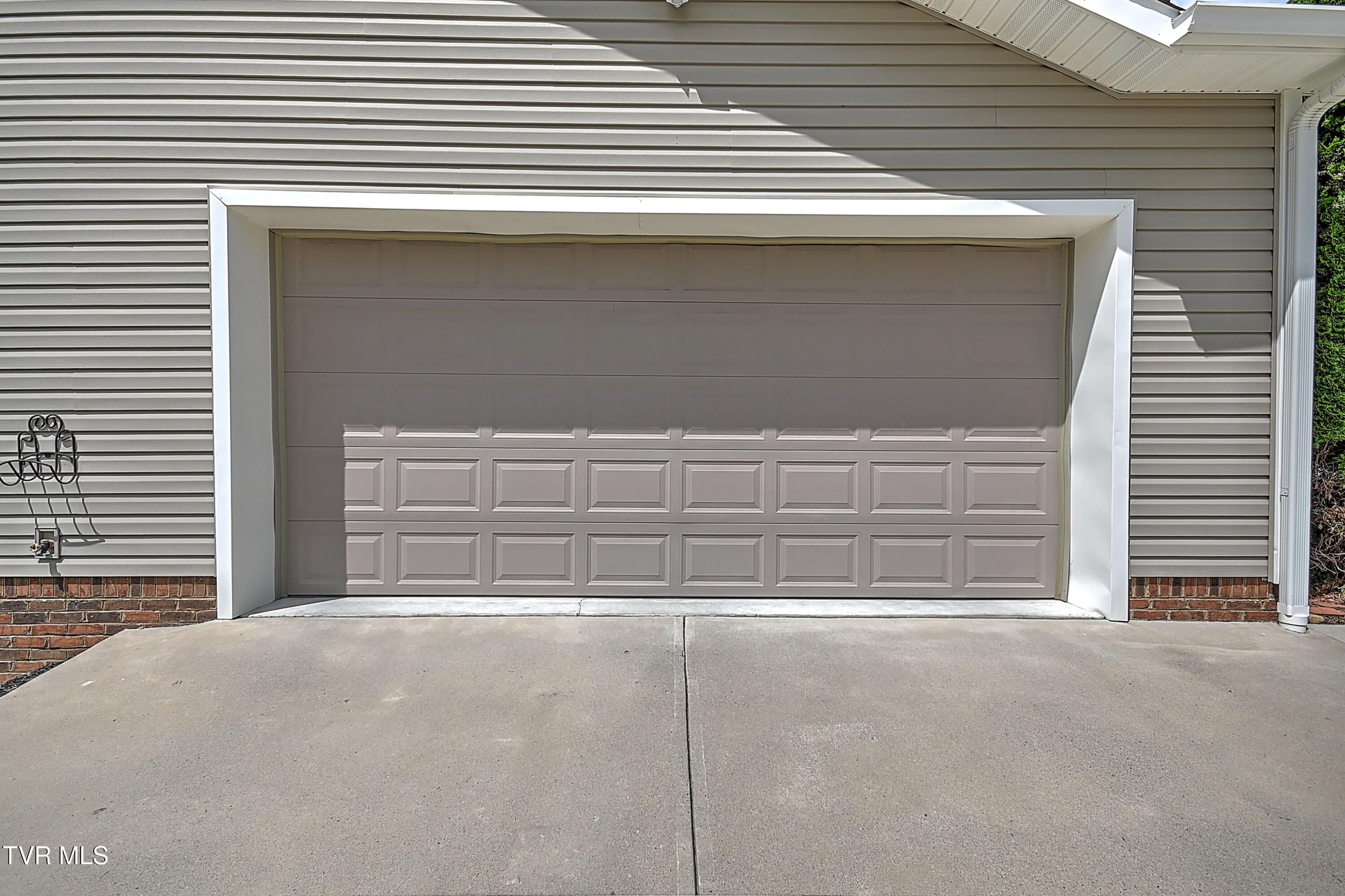 5000 Aberlea Place Property Photo 66