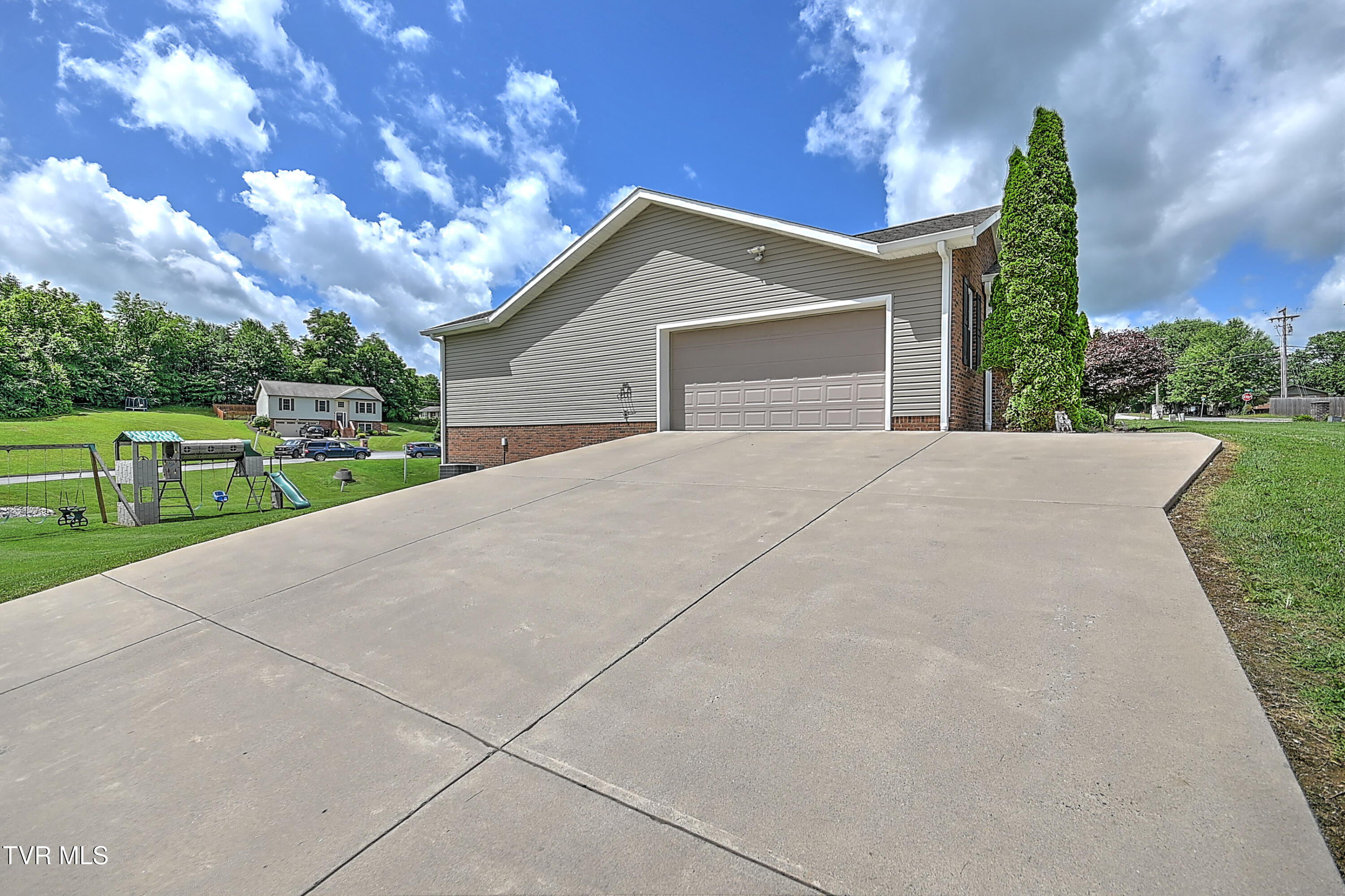 5000 Aberlea Place Property Photo 67