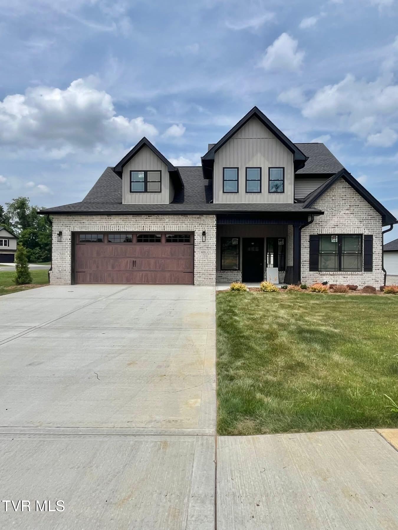 409 Middays Rest Property Photo