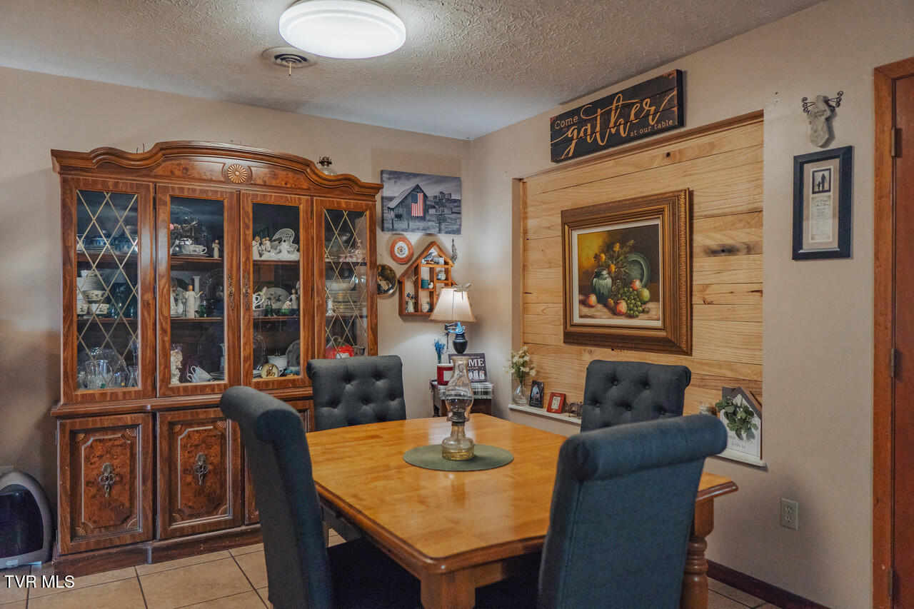 3521 James Phillips Way Property Photo 26