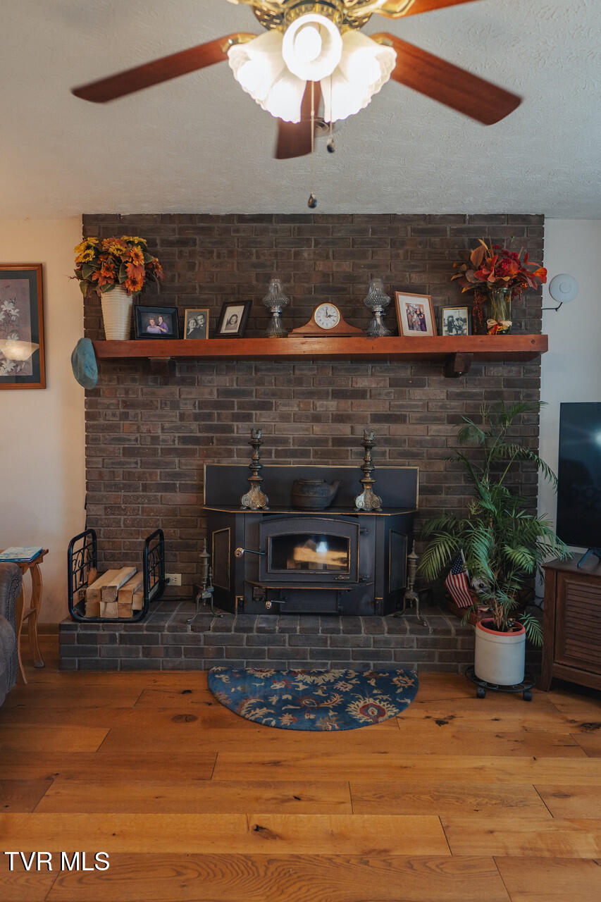 3521 James Phillips Way Property Photo 35