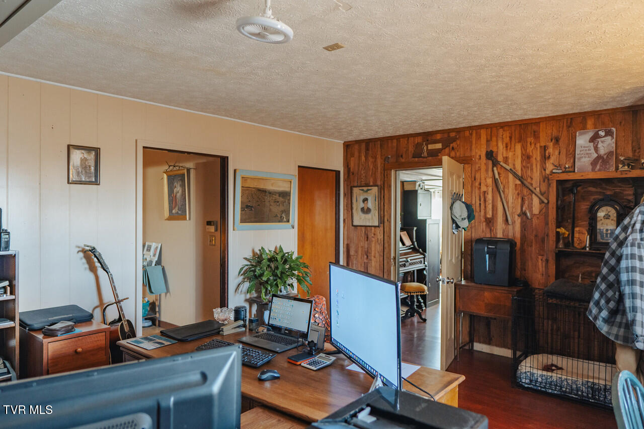 3500 Block Of James Phillips Way Property Photo 22