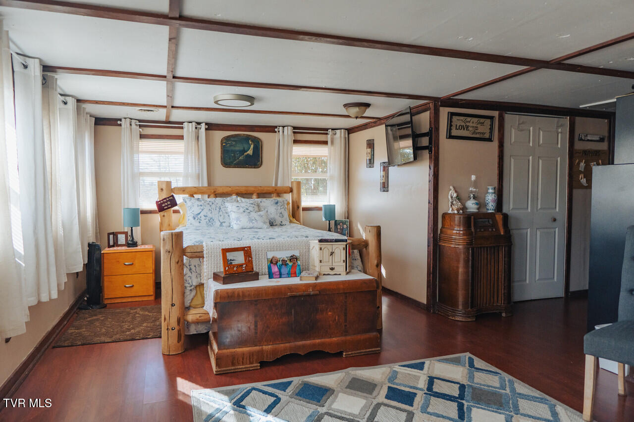 3500 Block Of James Phillips Way Property Photo 25