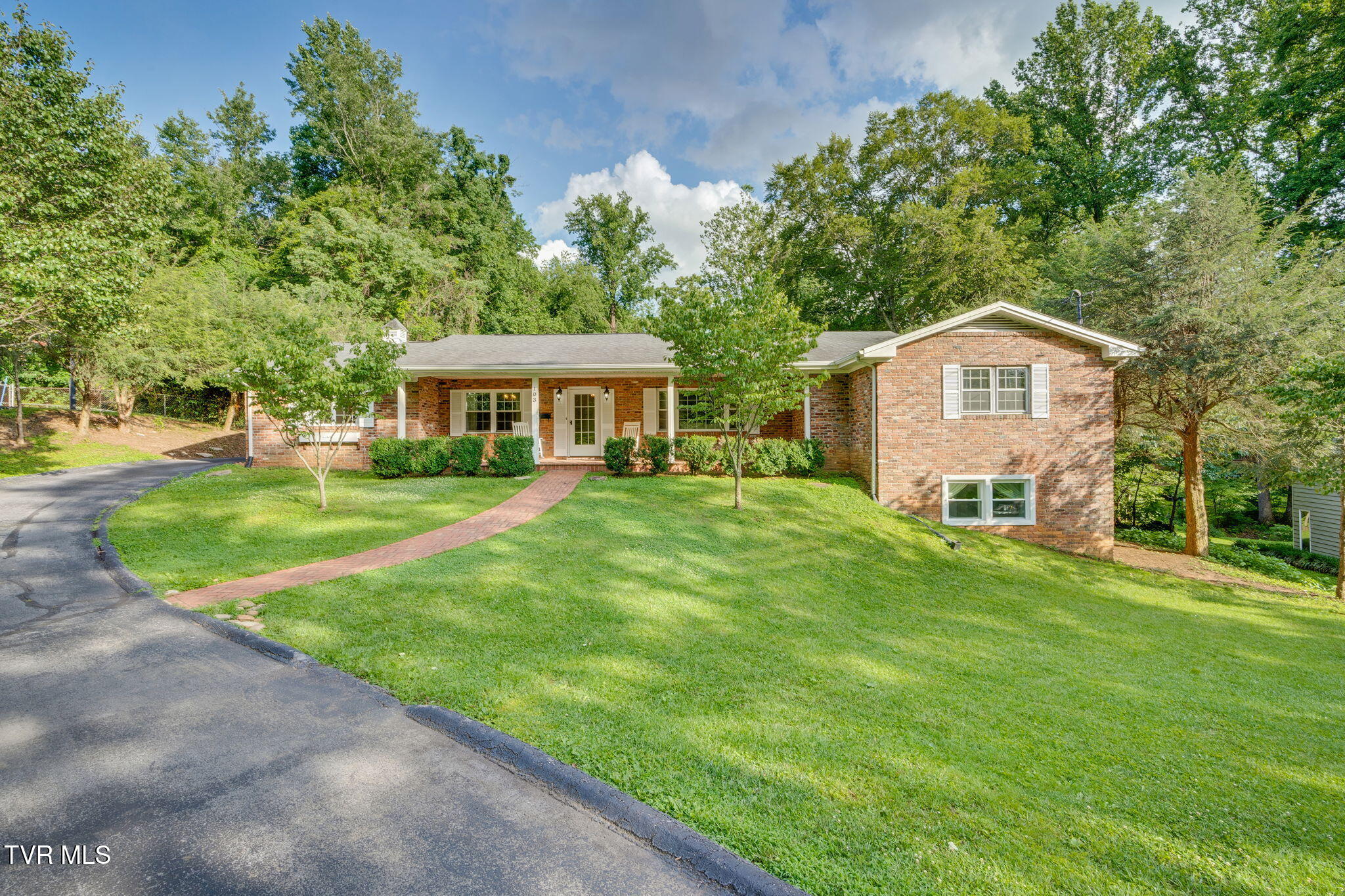103 Dogwood Lane Property Photo 1