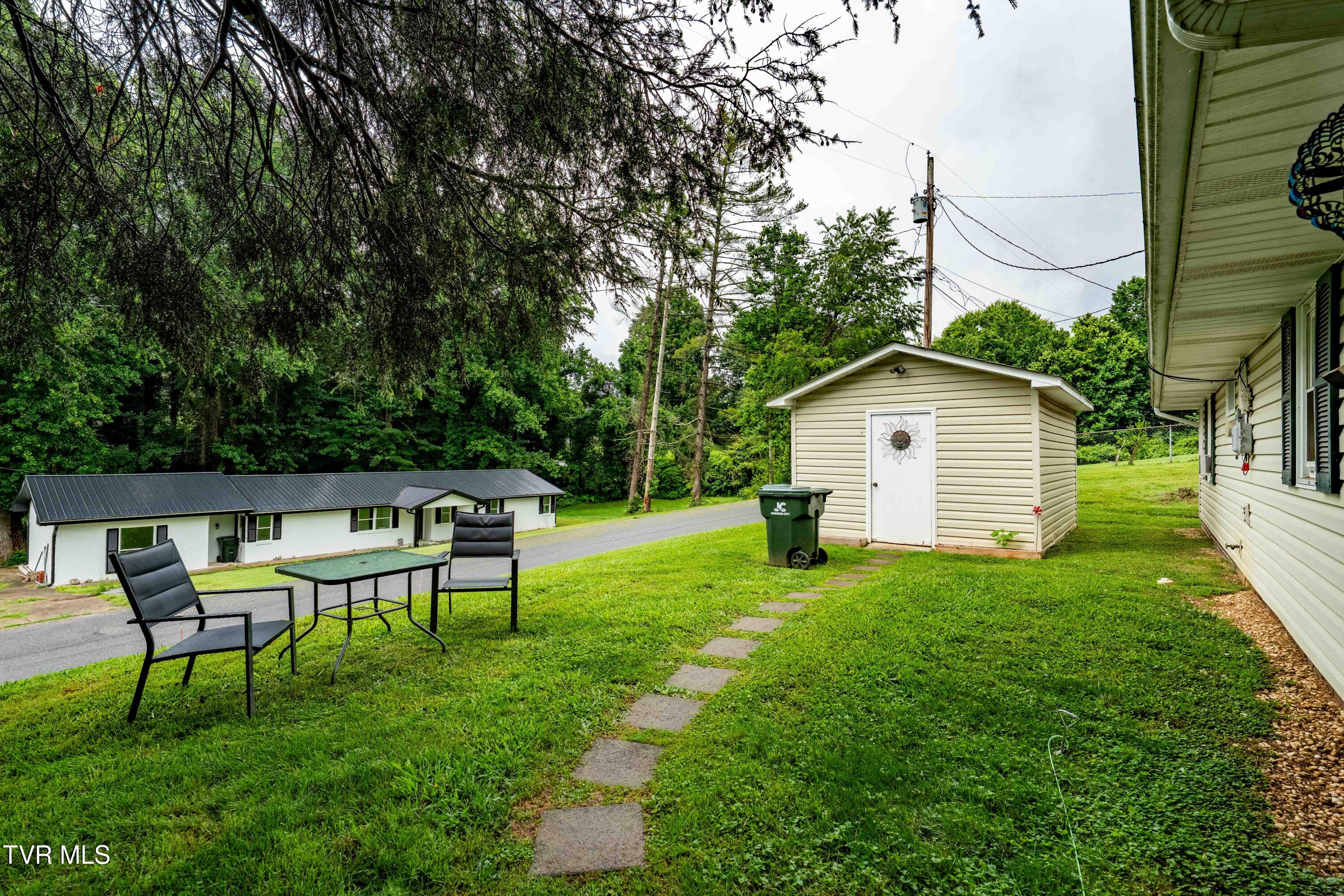 119 Woodland Drive Property Photo 6