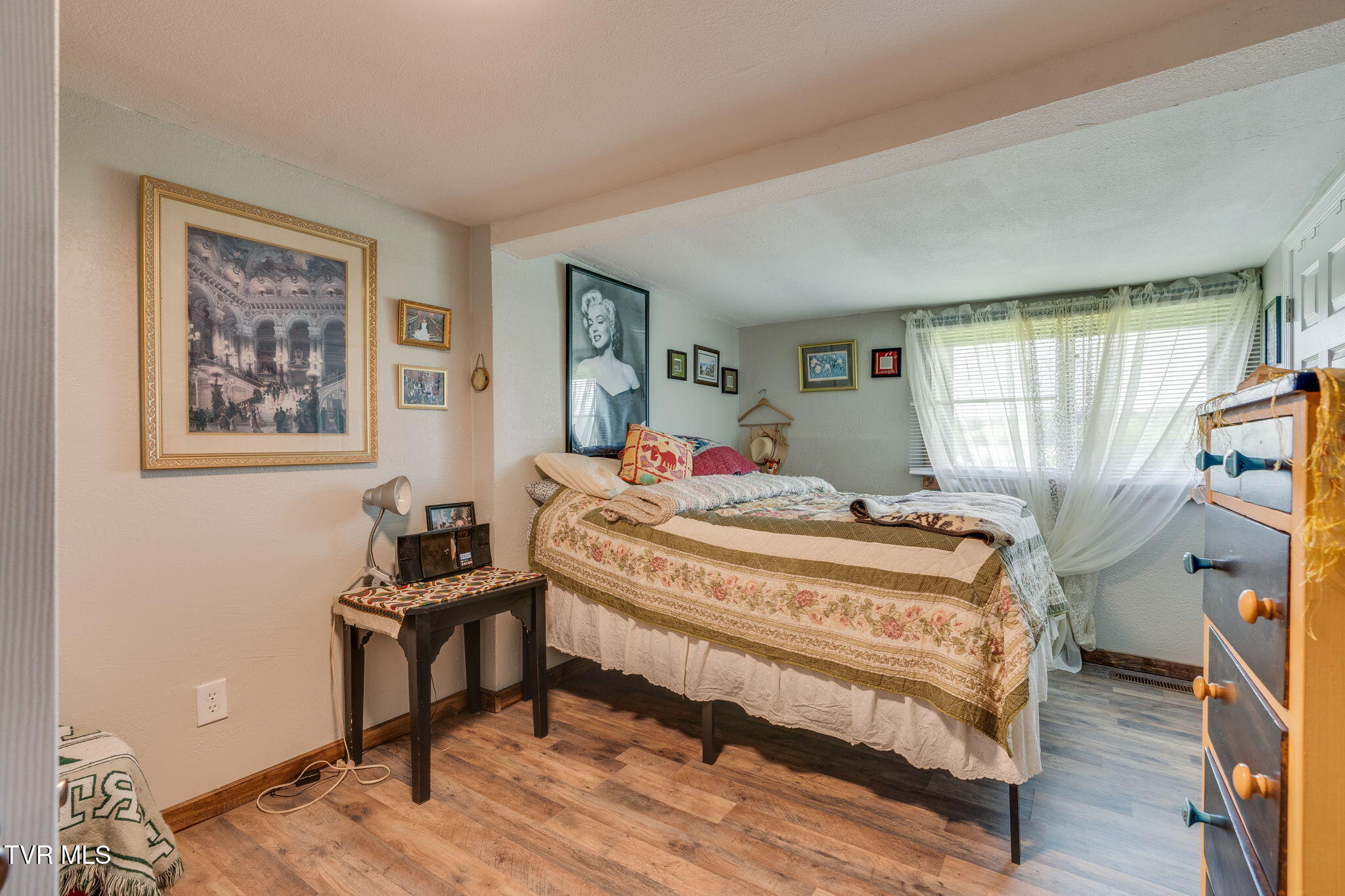 100 Democrat Road Property Photo 15