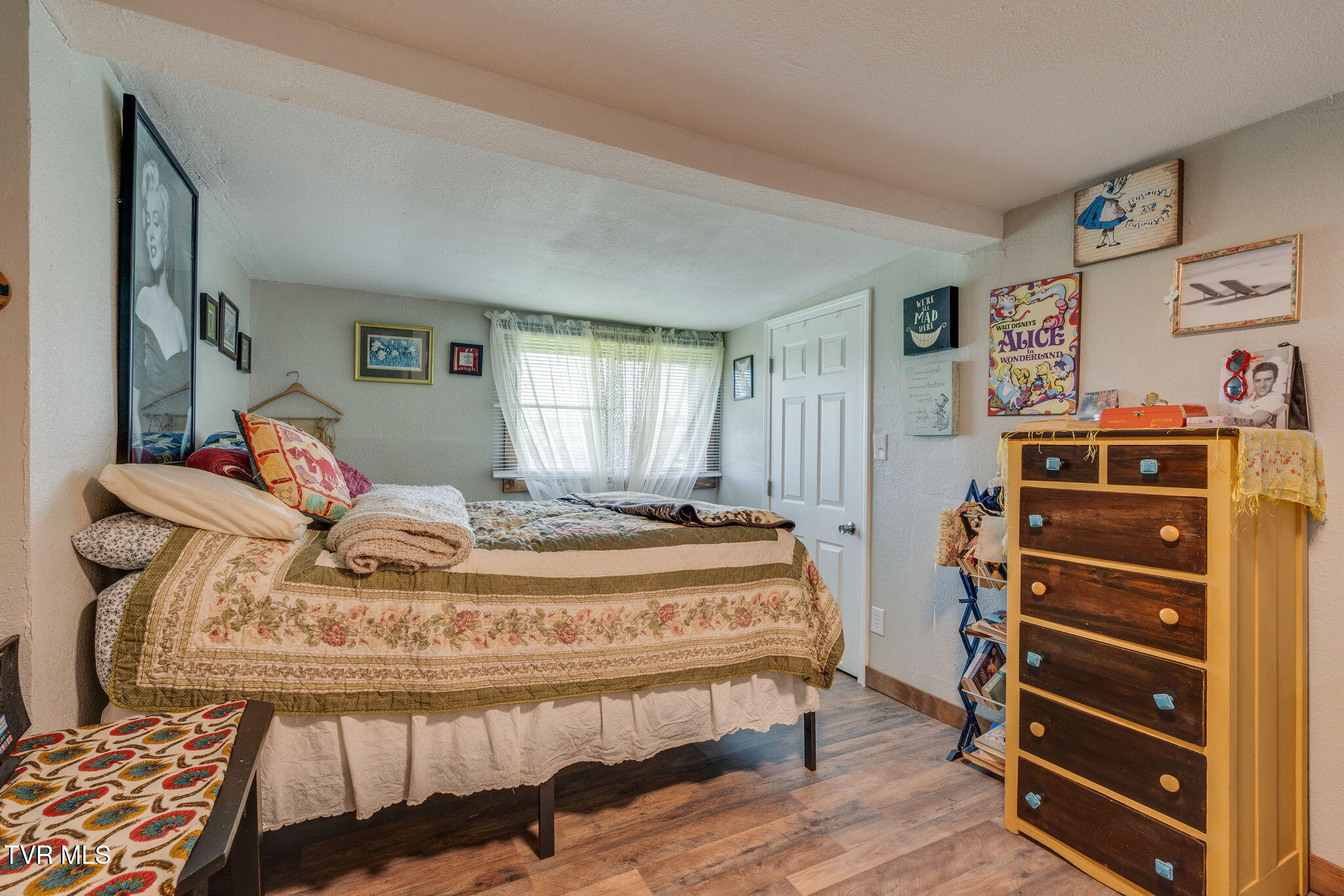 100 Democrat Road Property Photo 16