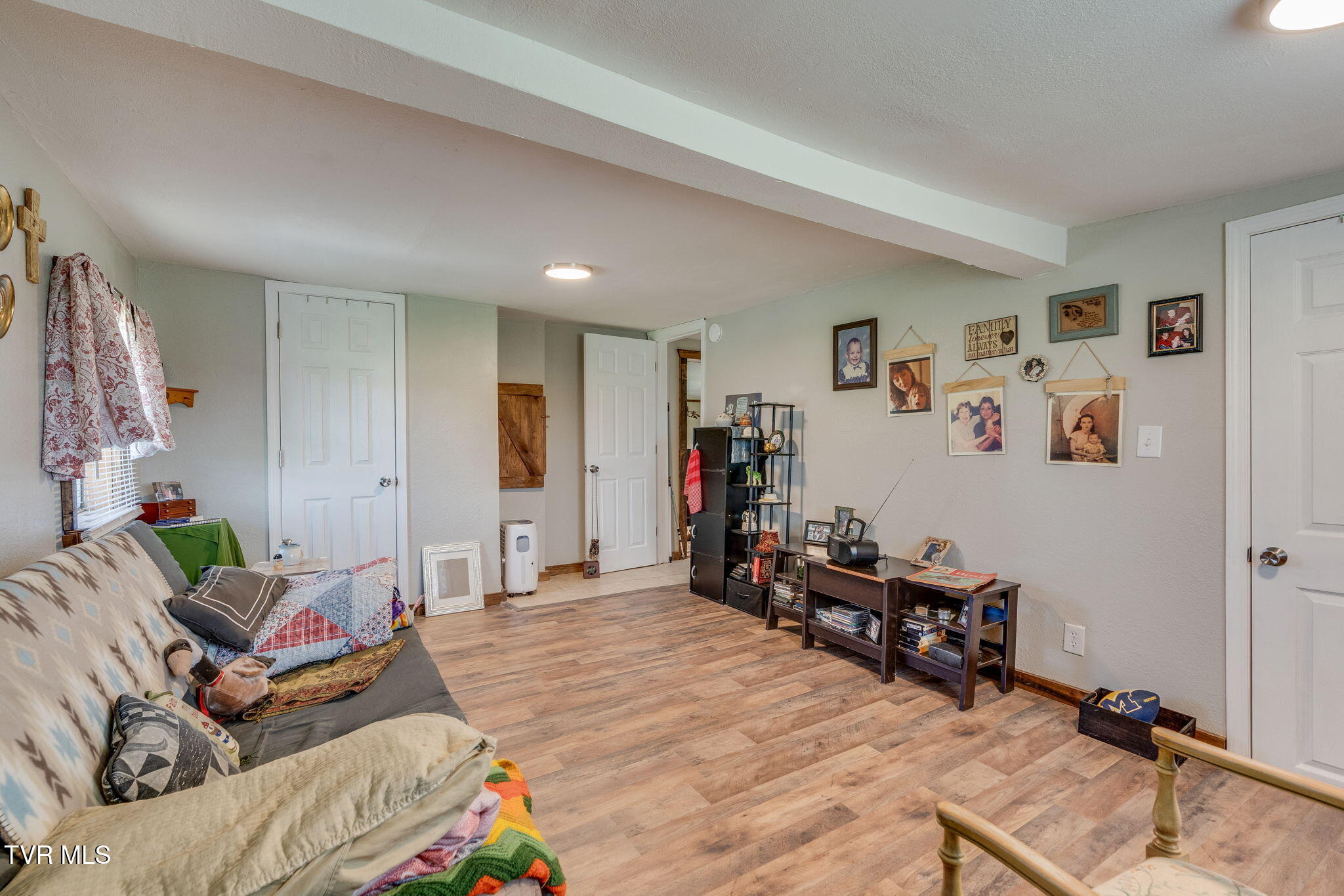 100 Democrat Road Property Photo 20