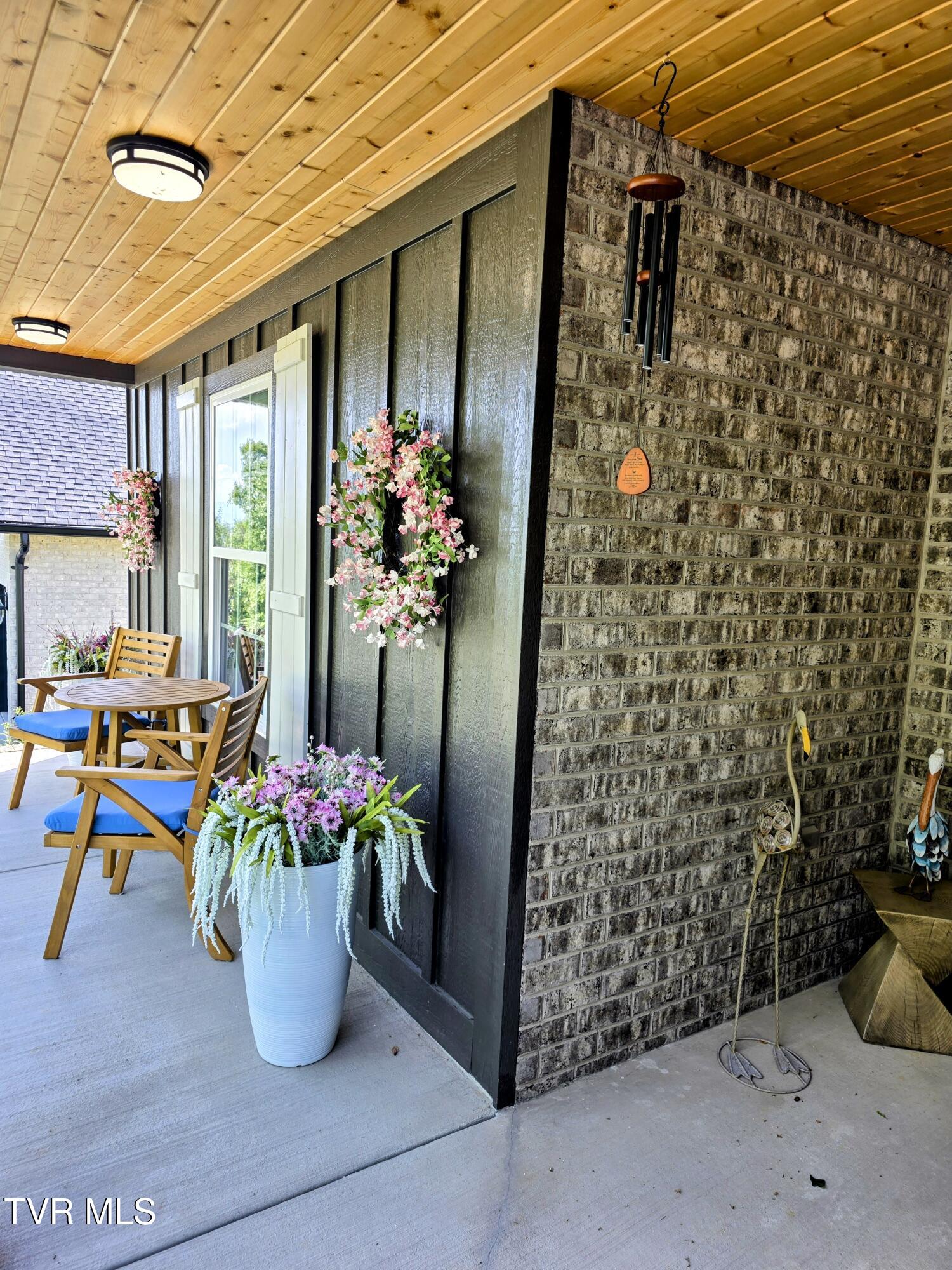 365 English Ivy Trail Property Photo 30