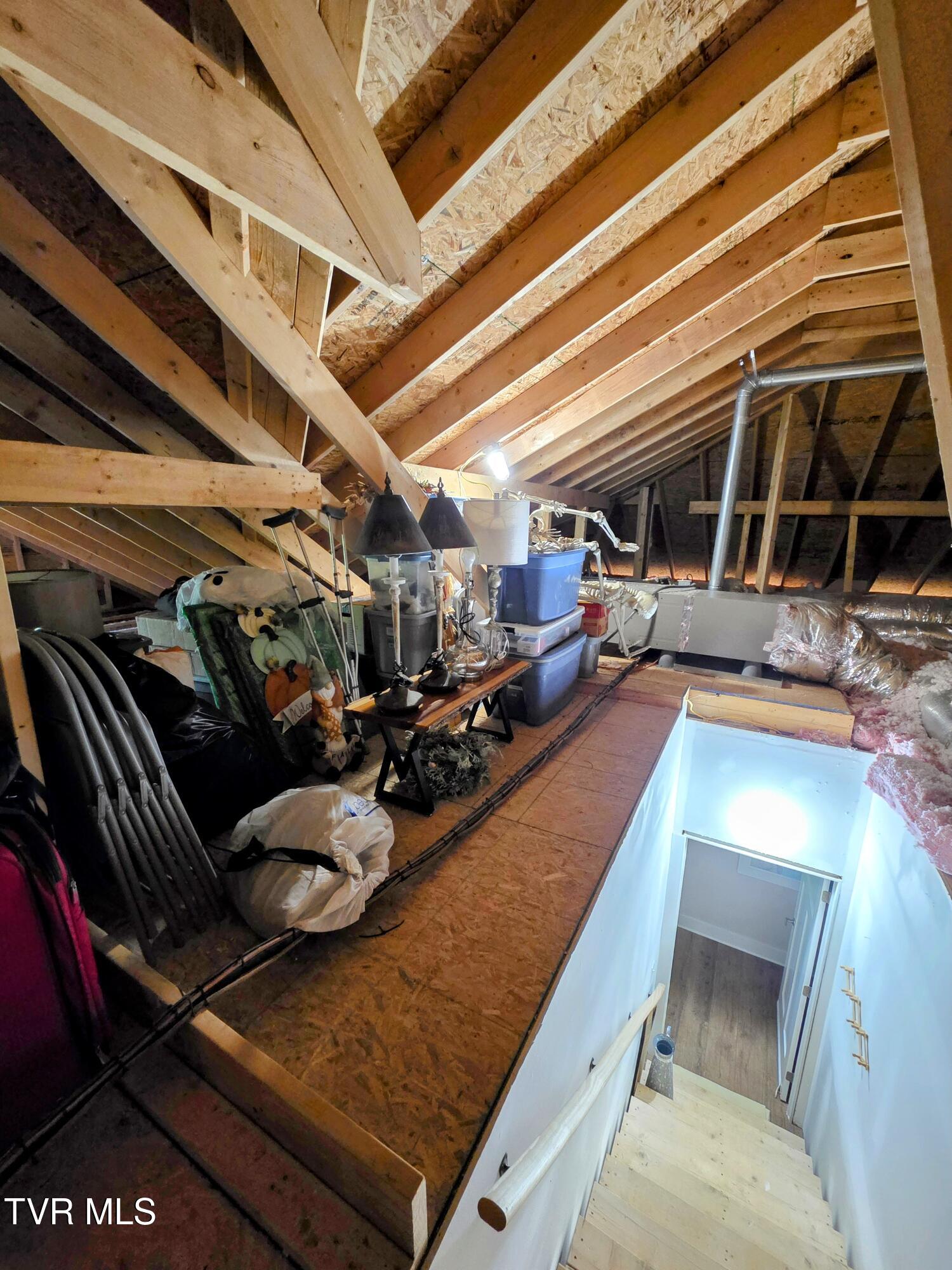 365 English Ivy Trail Property Photo 39