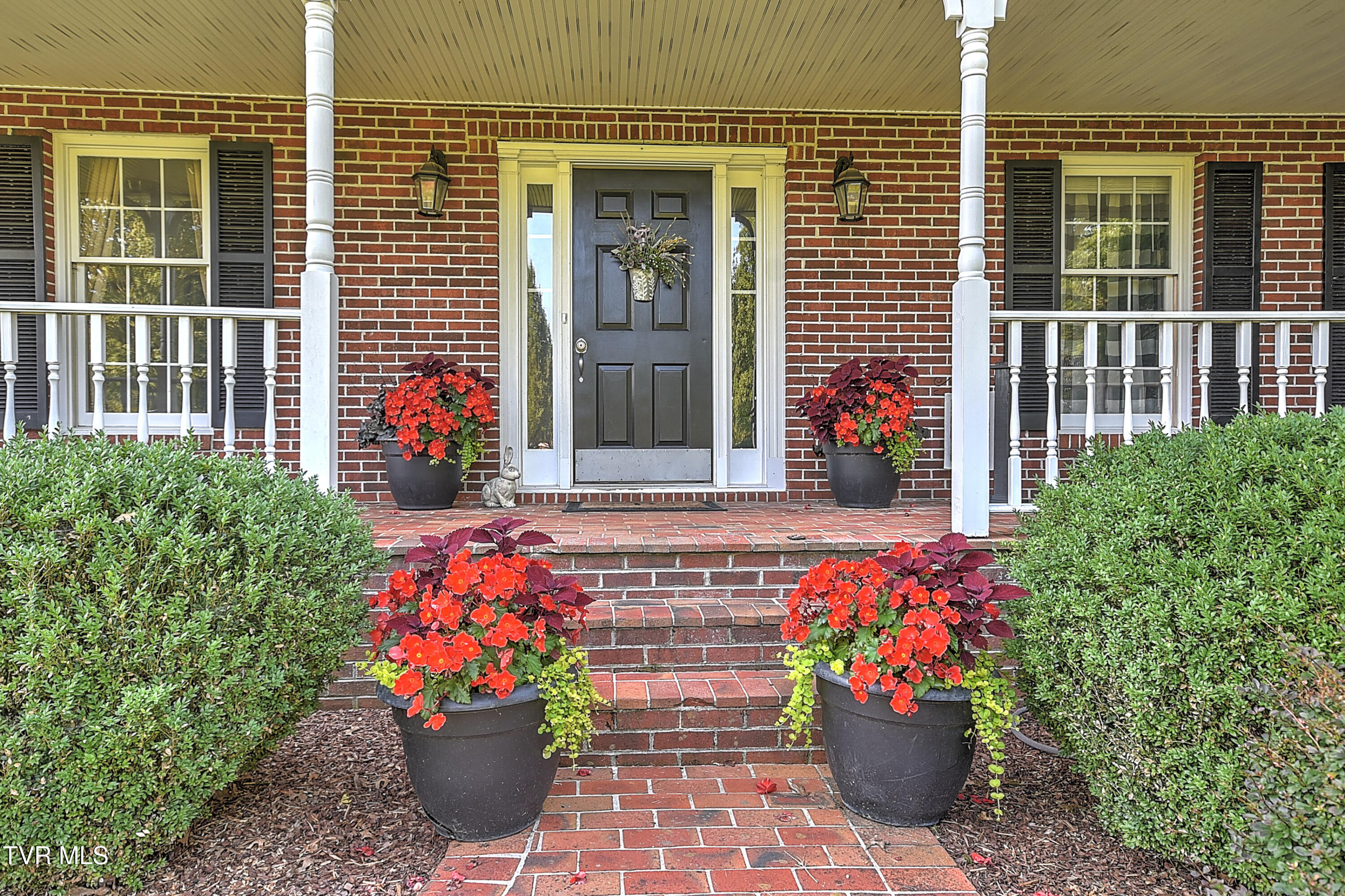 6054 Old Jonesboro Road Property Photo 2