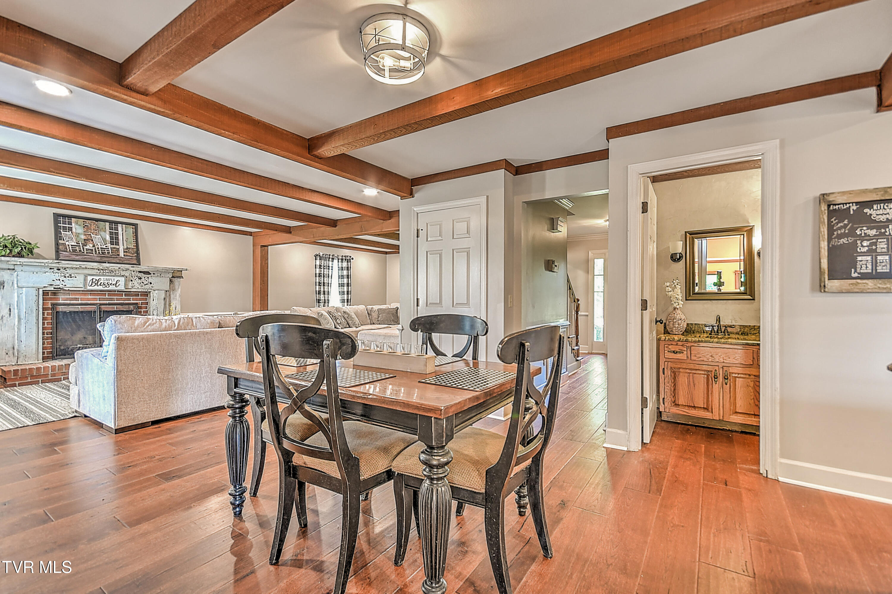 6054 Old Jonesboro Road Property Photo 15