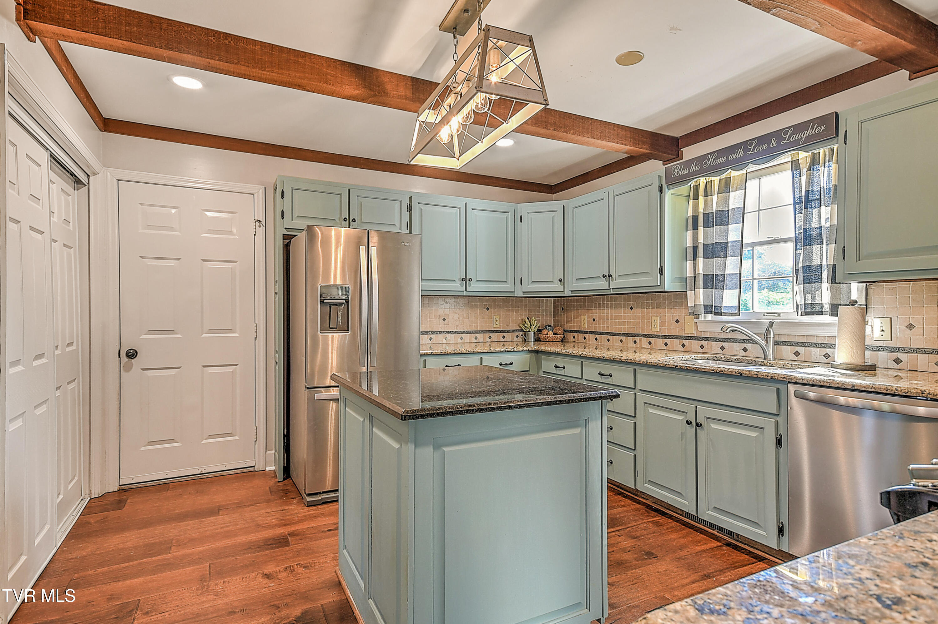 6054 Old Jonesboro Road Property Photo 25