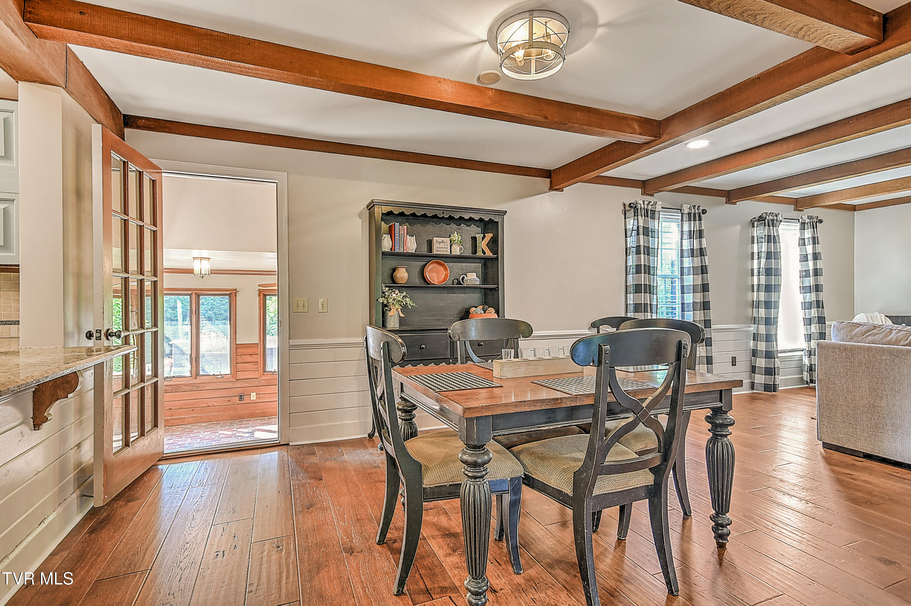 6054 Old Jonesboro Road Property Photo 28