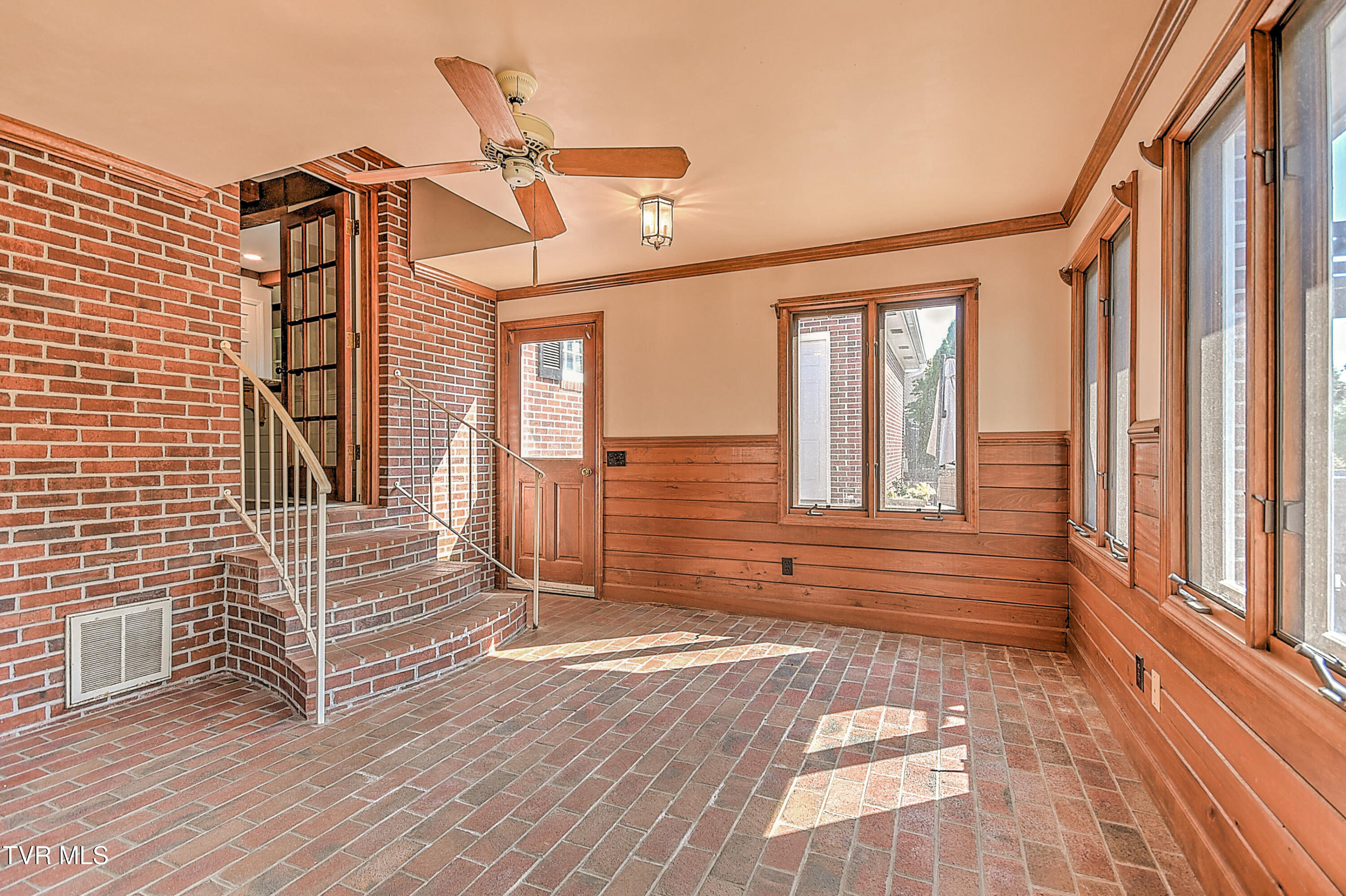 6054 Old Jonesboro Road Property Photo 31