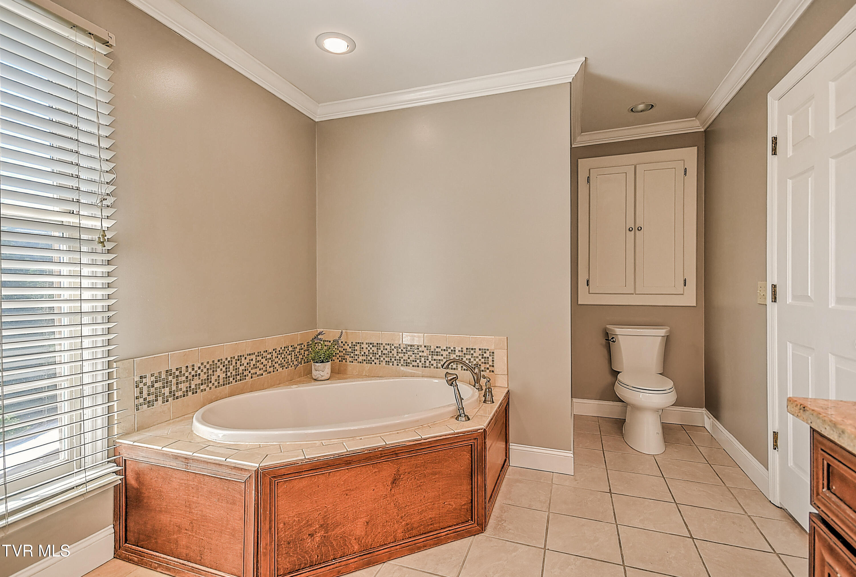 6054 Old Jonesboro Road Property Photo 47