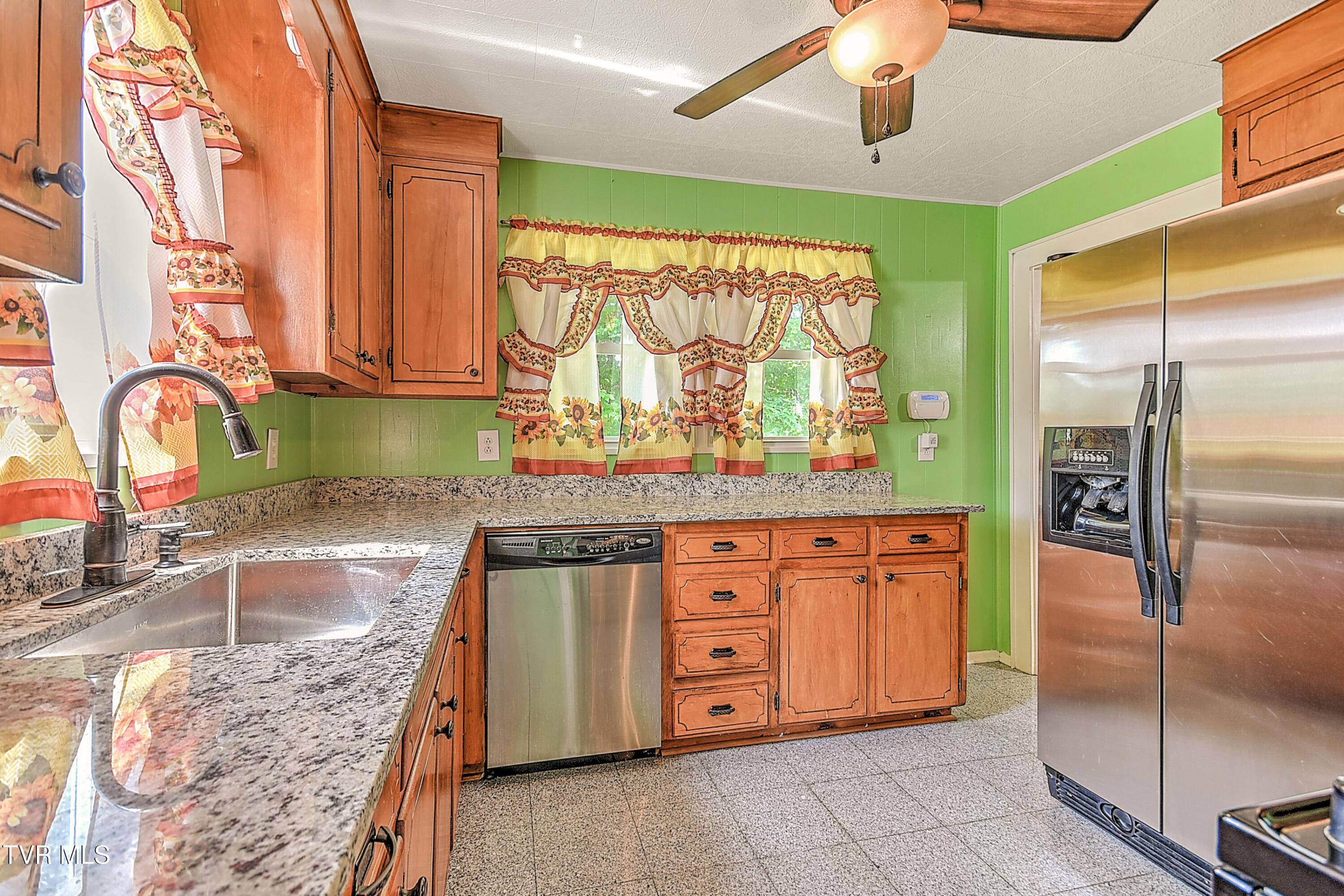 307 Tween Hills Road Property Photo 15