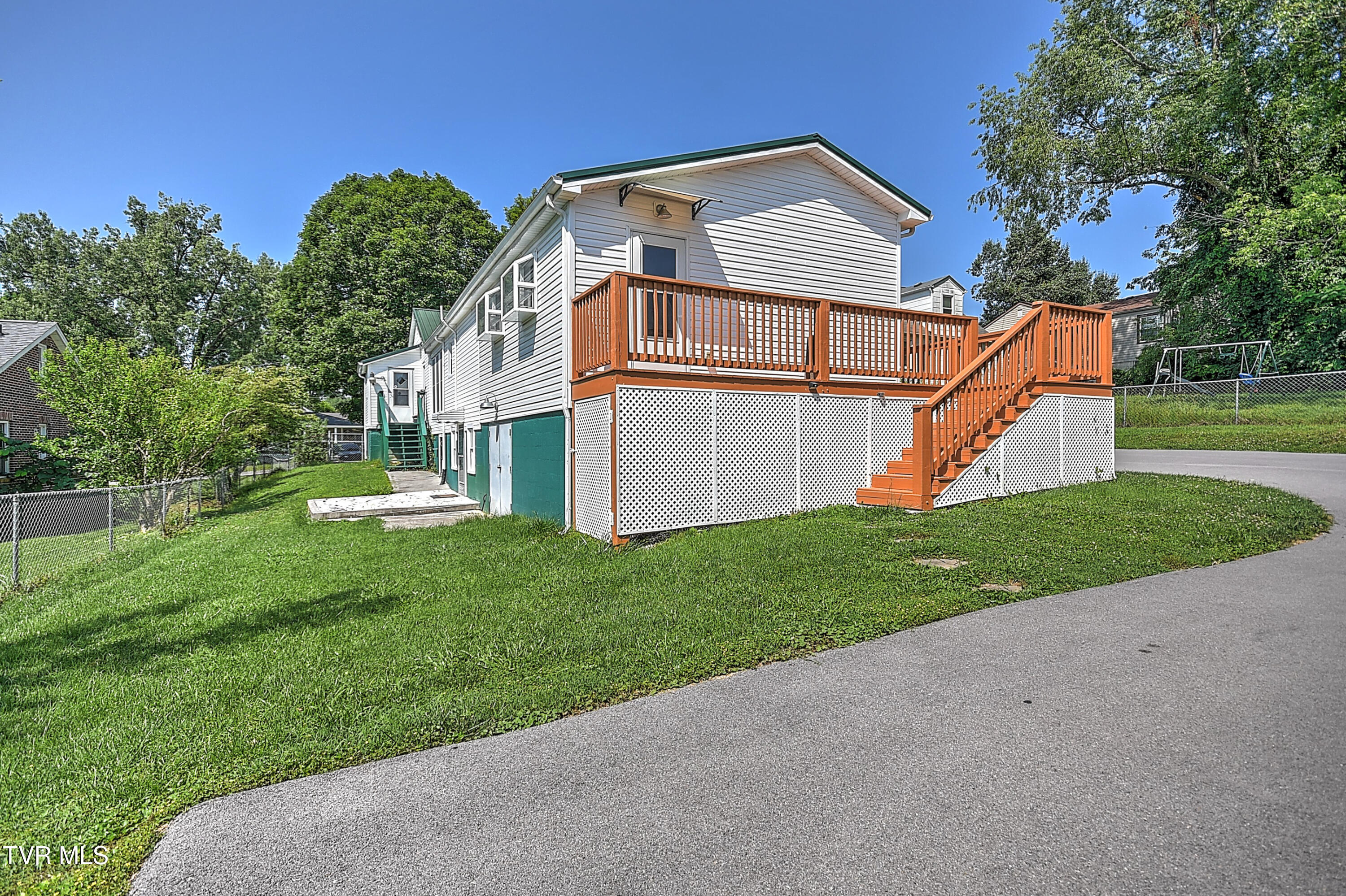 307 Tween Hills Road Property Photo 44