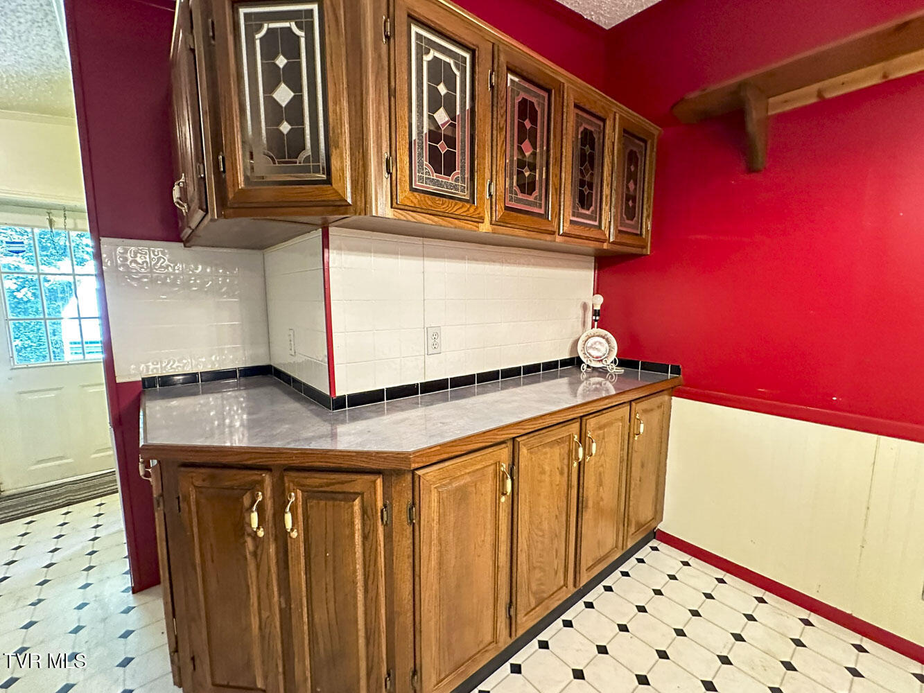 1385 Waterfront Drive Property Photo 14