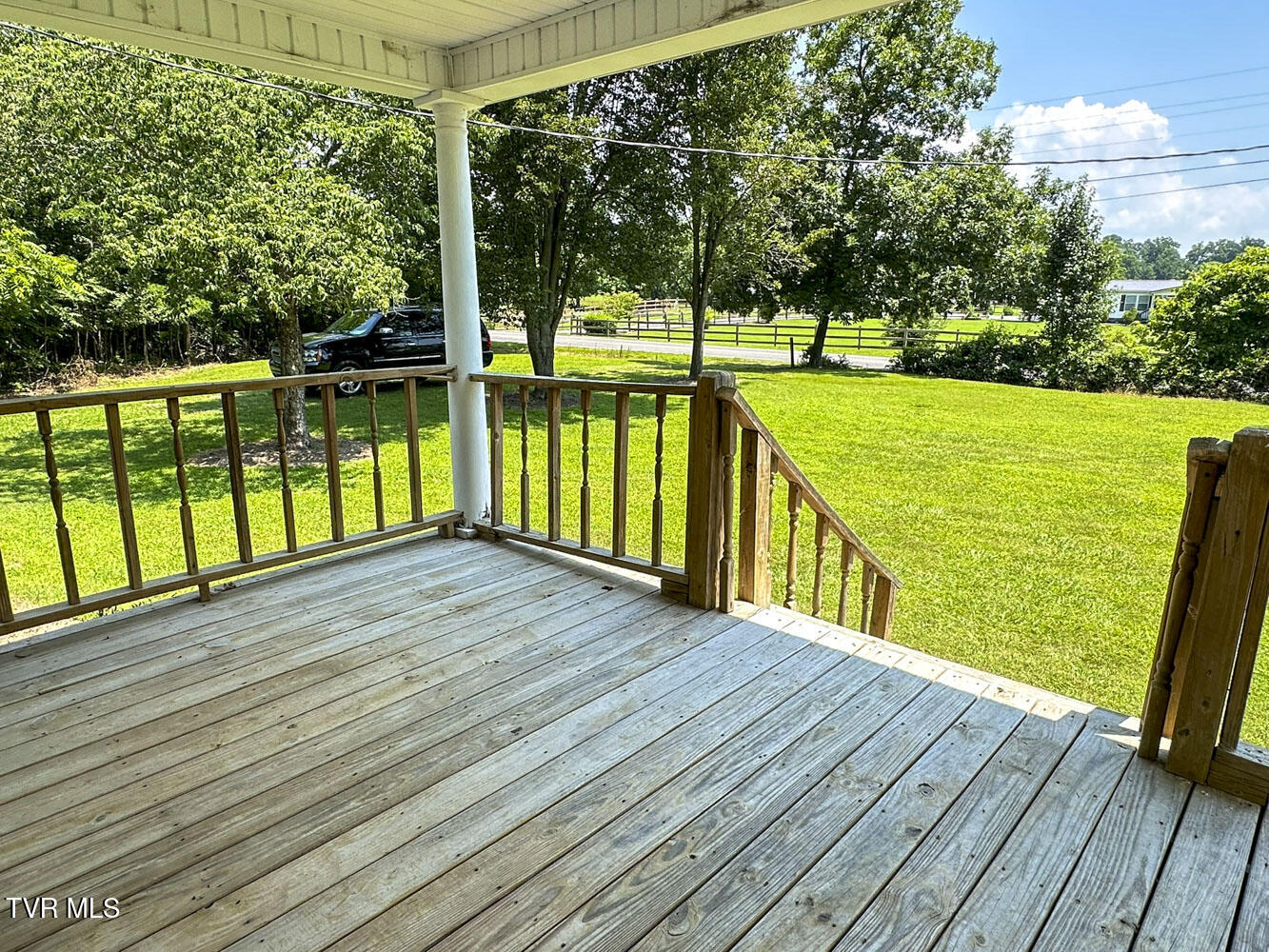 1385 Waterfront Drive Property Photo 23