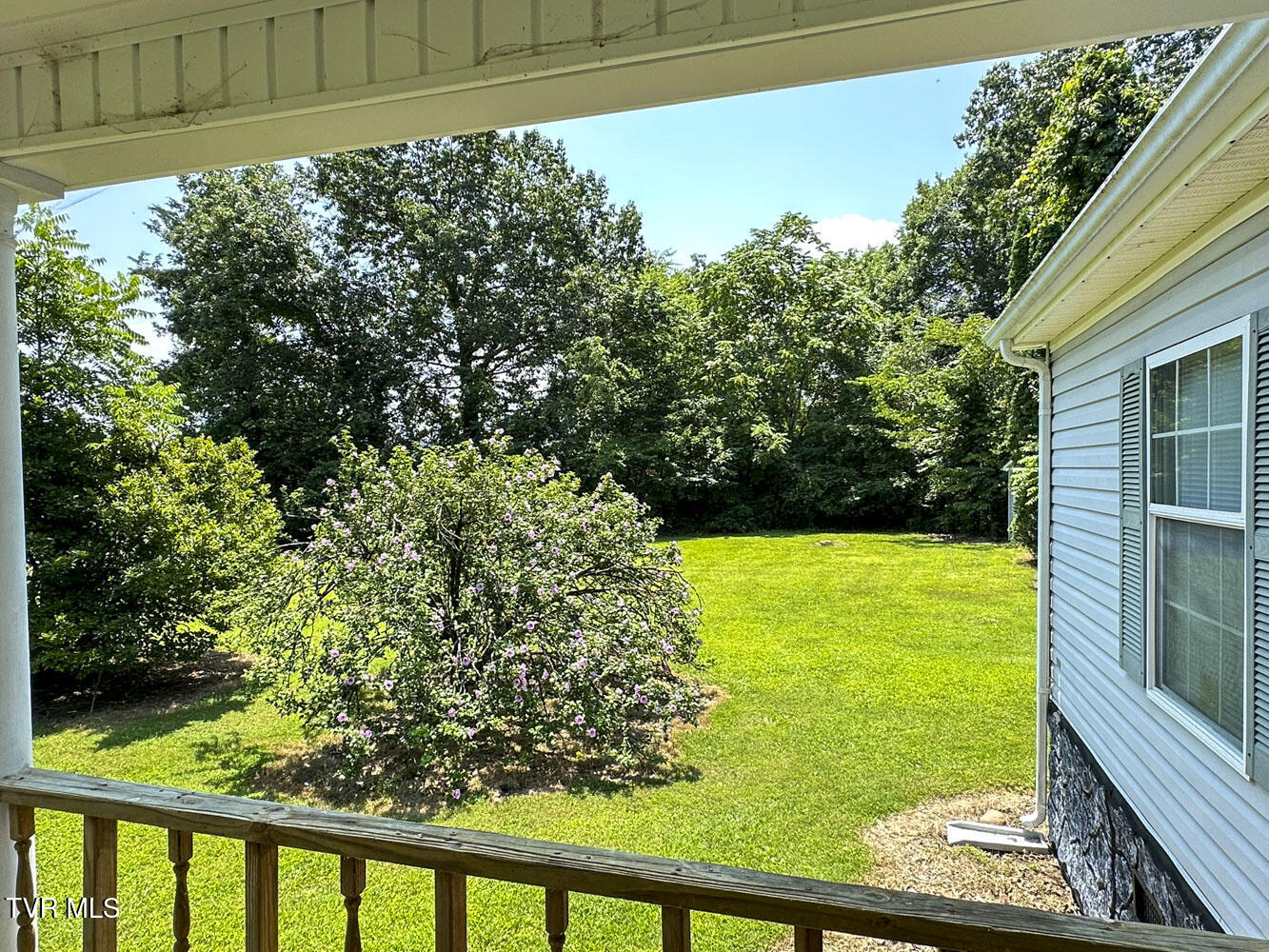 1385 Waterfront Drive Property Photo 25