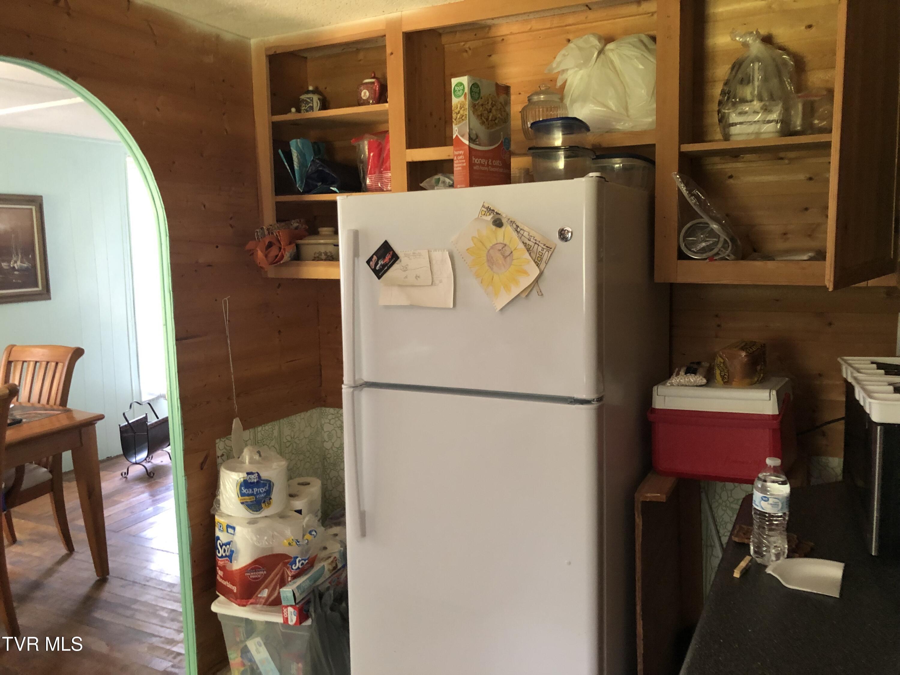 107 Love Blevins Lane Property Photo 9