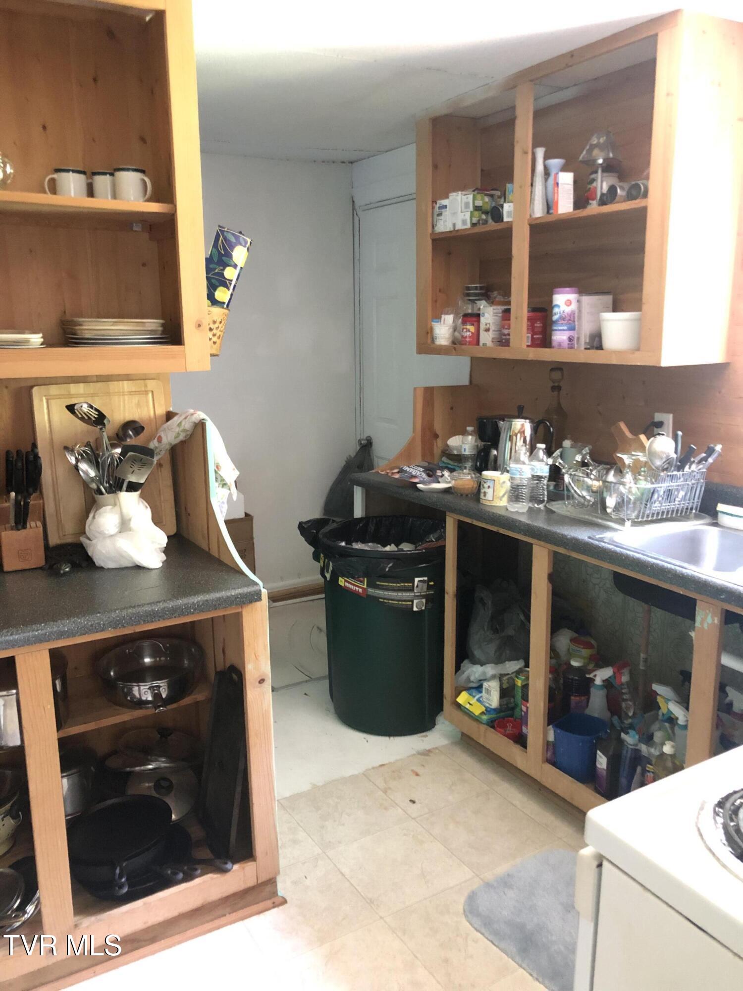 107 Love Blevins Lane Property Photo 12