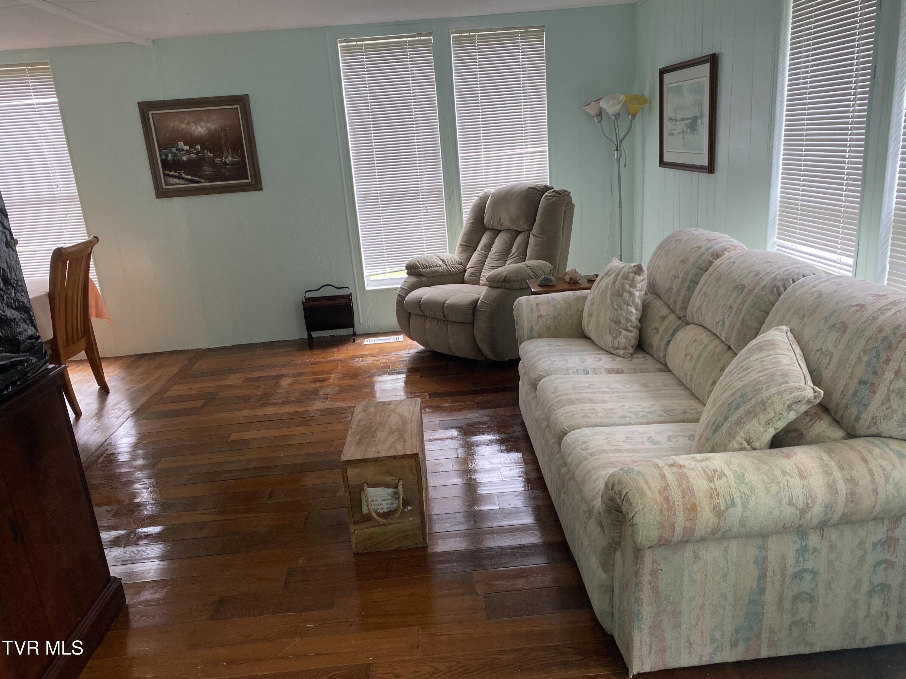 107 Love Blevins Lane Property Photo 27