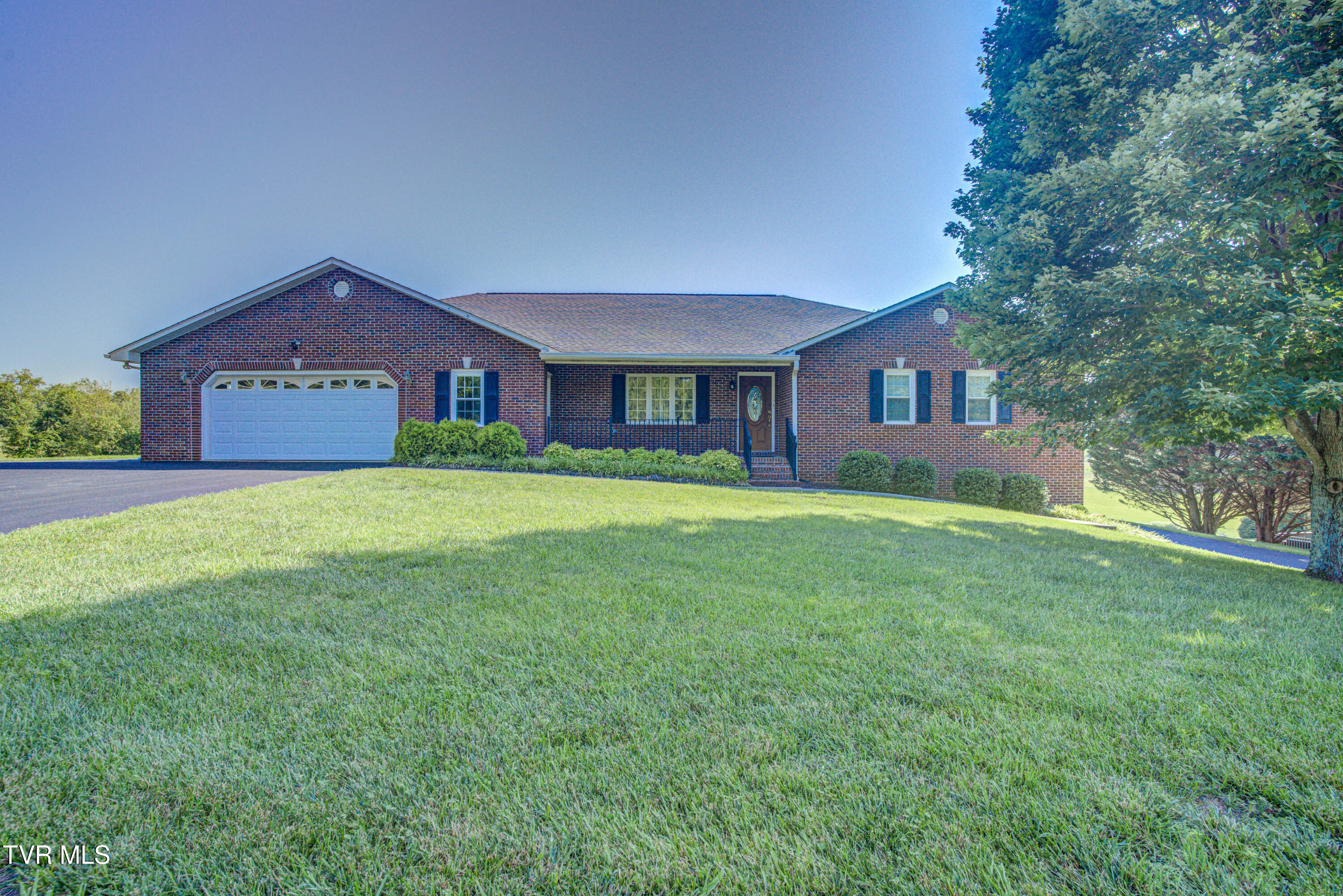 142 Laurel Acres Court Picture
