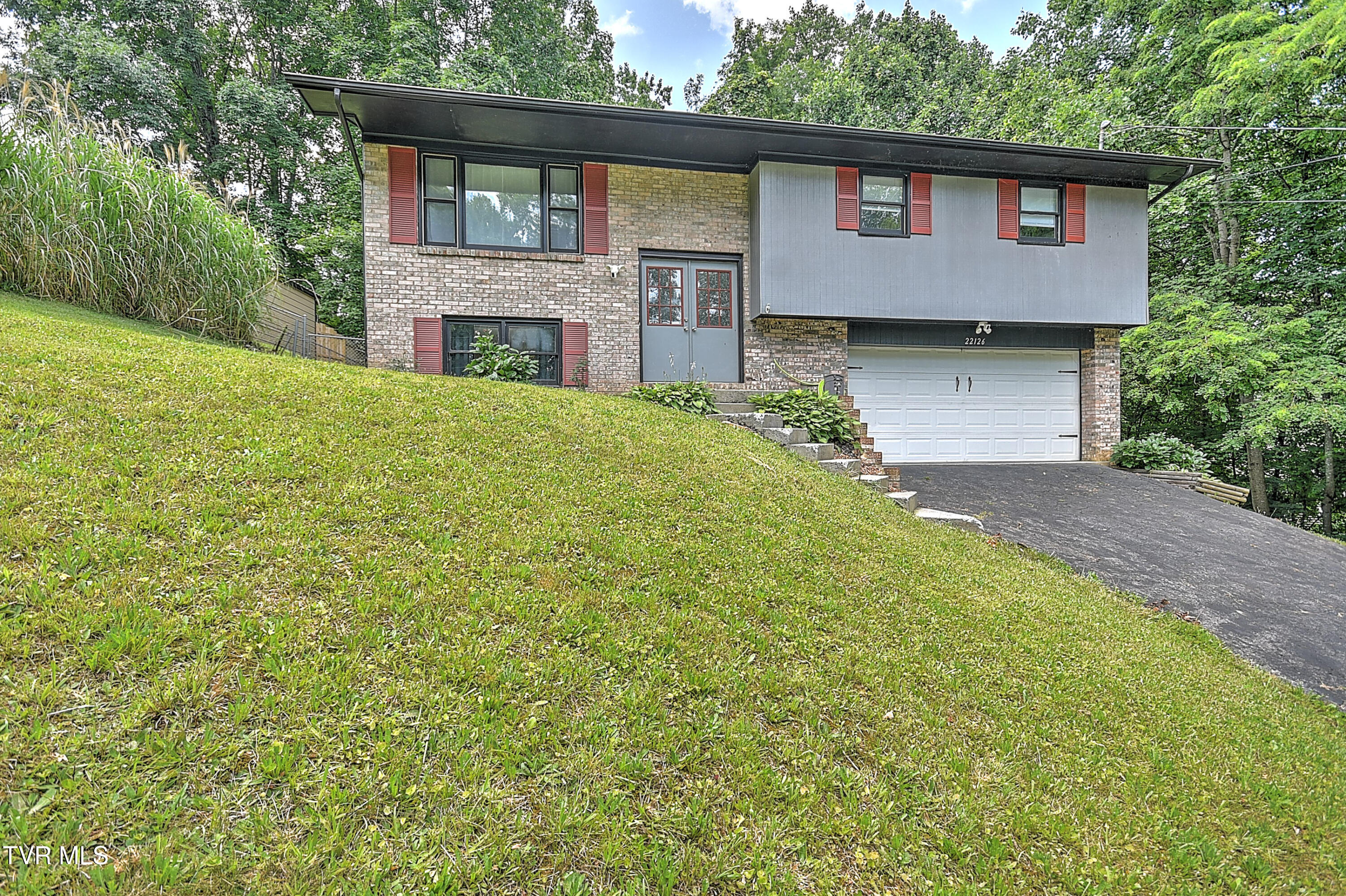22126 Pinebrook Drive Drive Property Photo 1