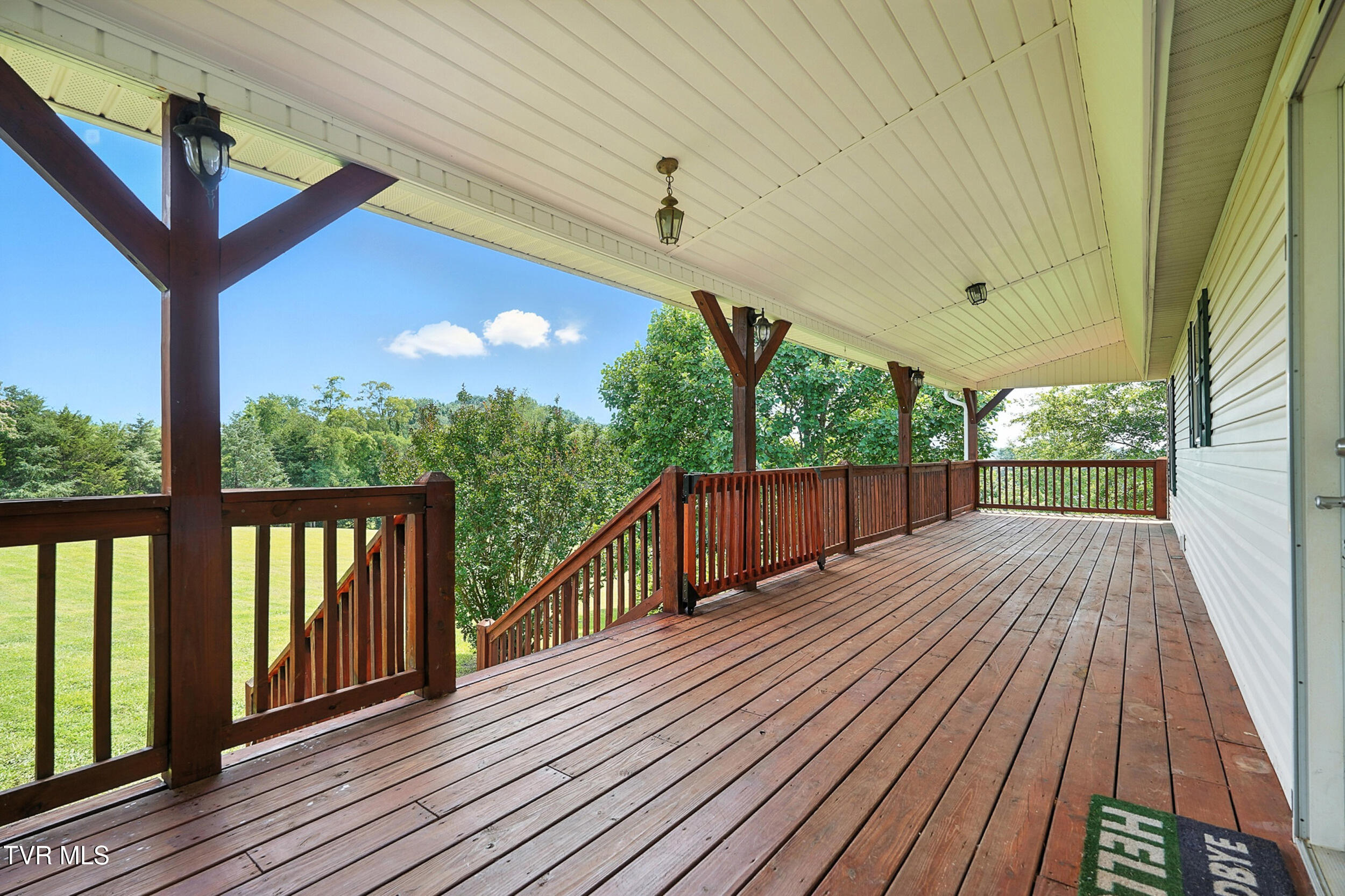 205 Clyde Miller Drive Property Photo 7